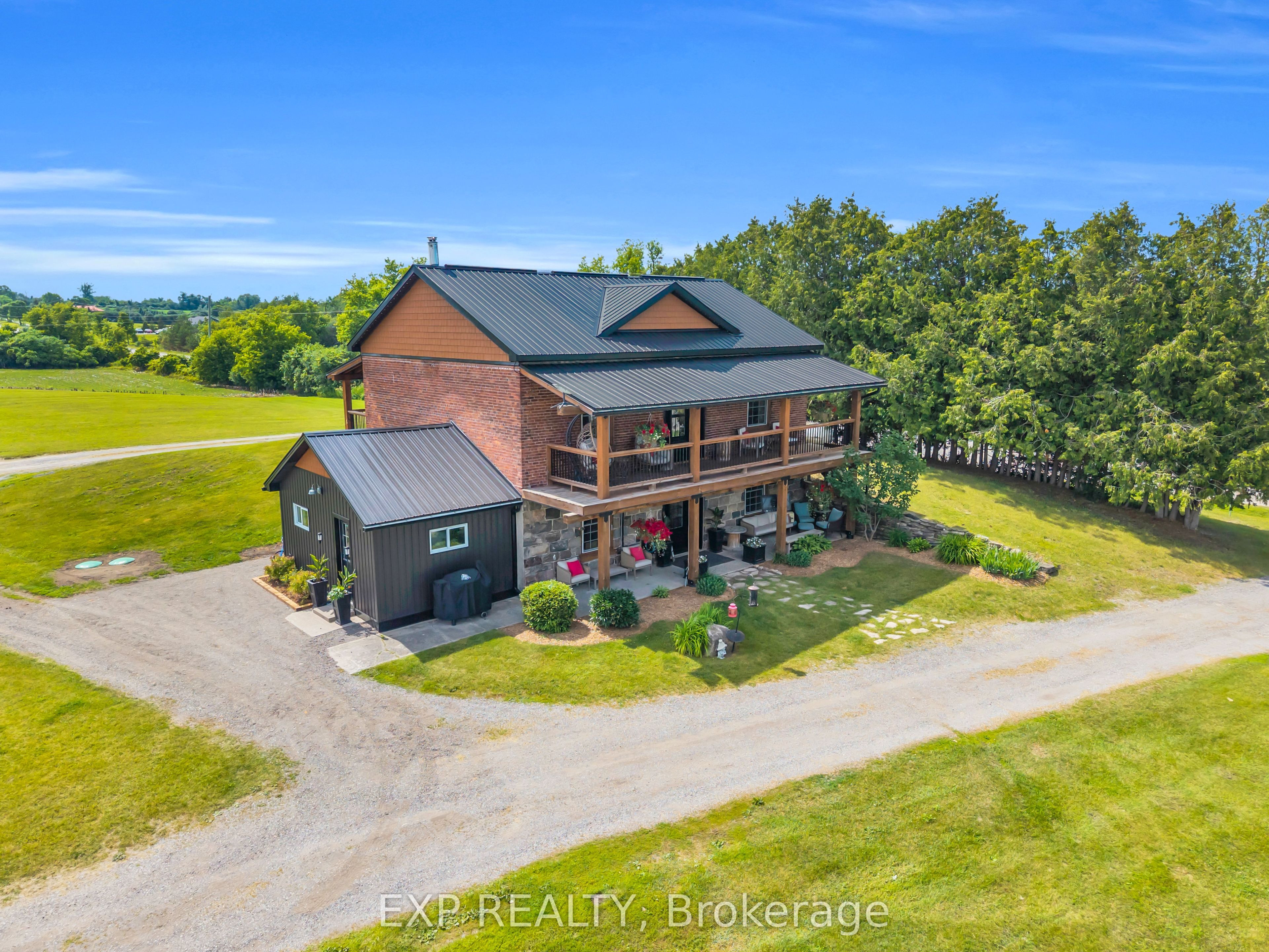 220 Lakeridge Road Property Photo 2