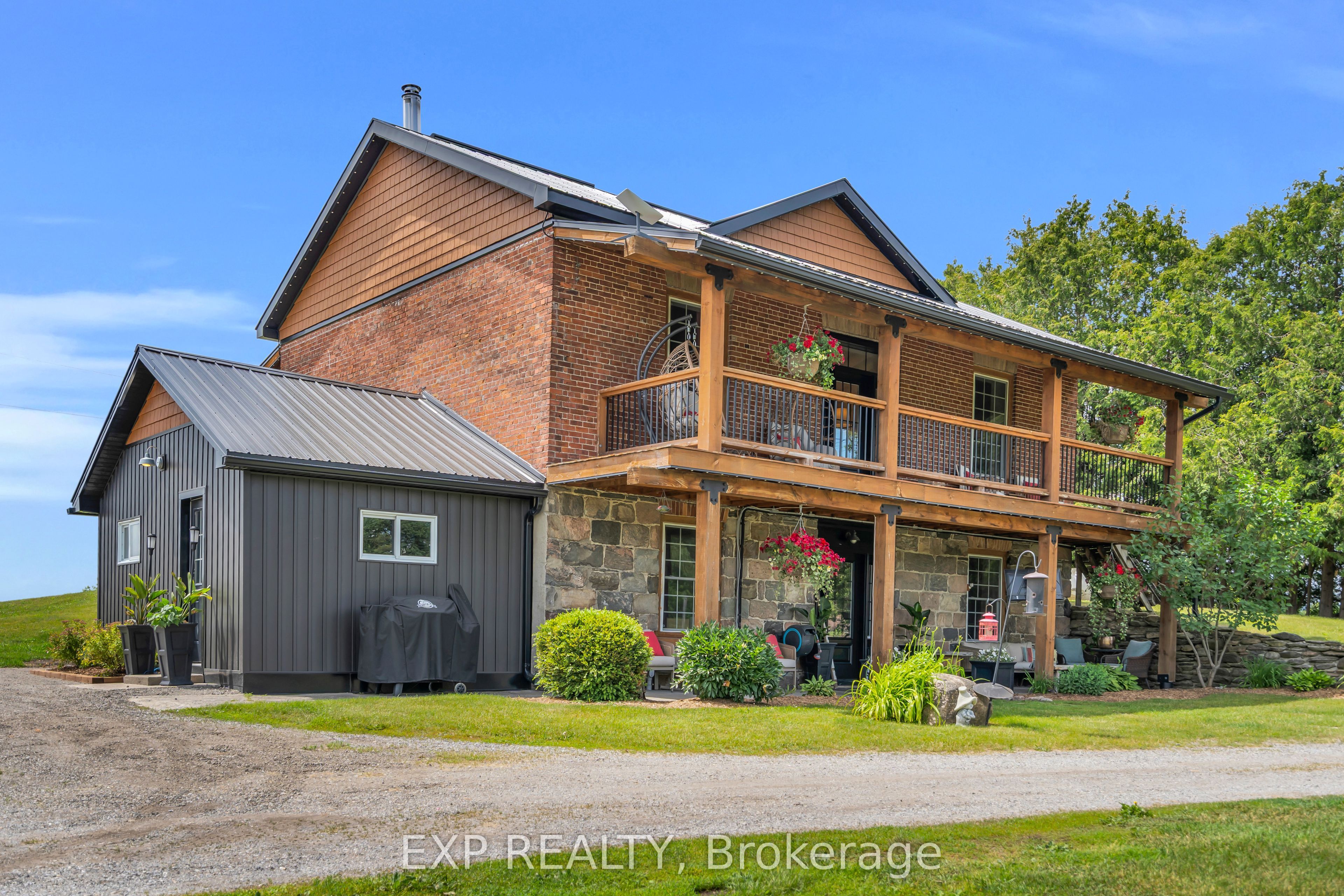 220 Lakeridge Road Property Photo 10