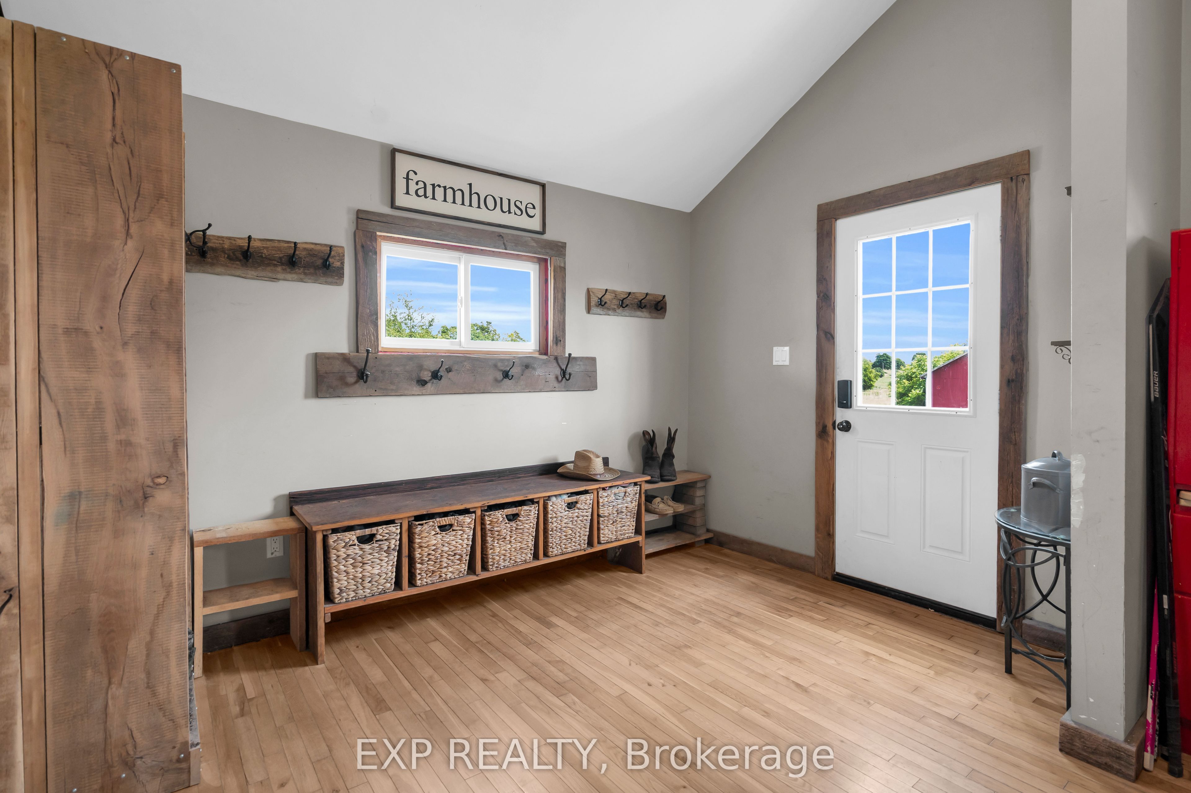 220 Lakeridge Road Property Photo 27