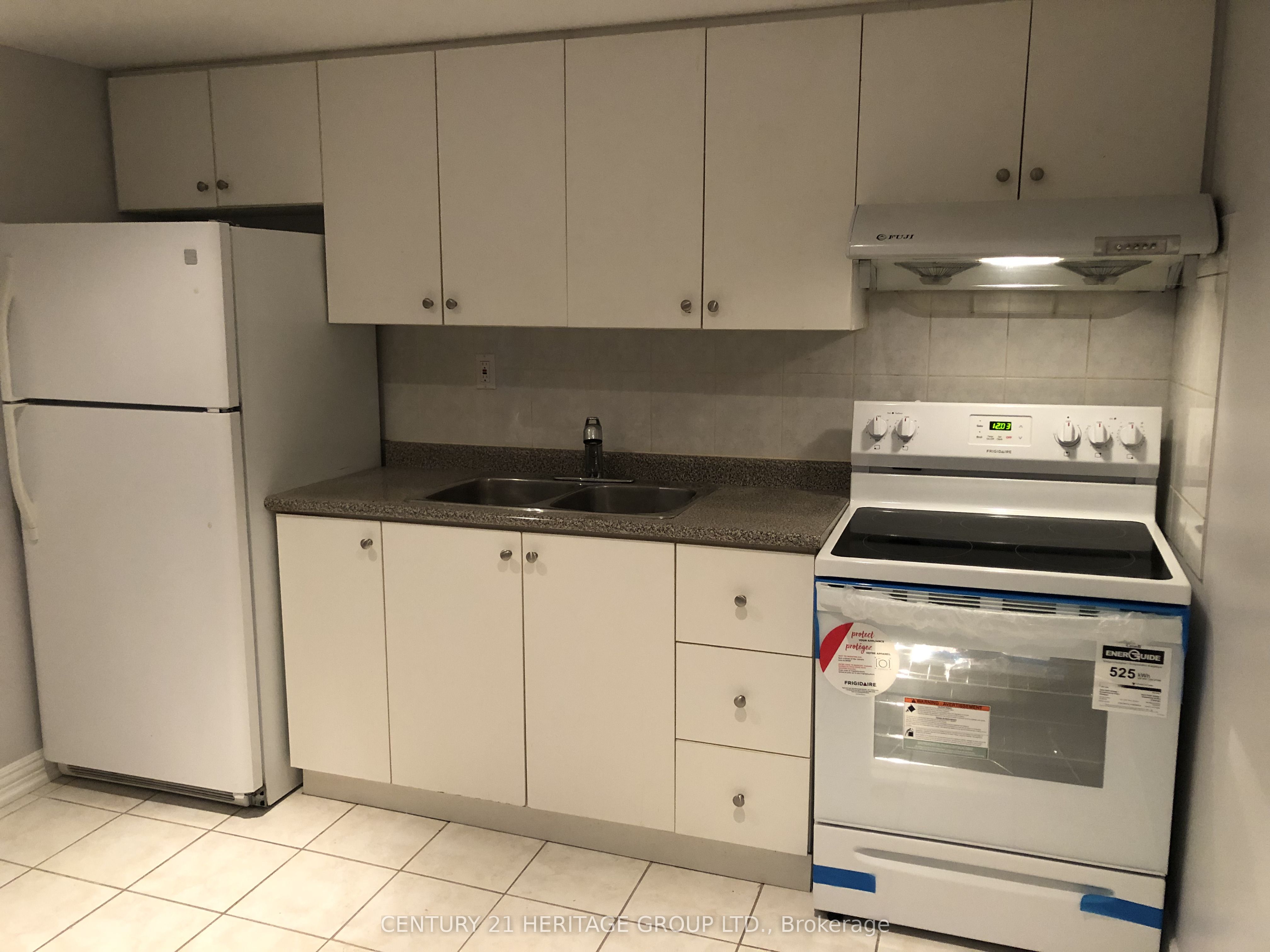 16 Cartmel Drive Apt 1 B1 Property Photo 5