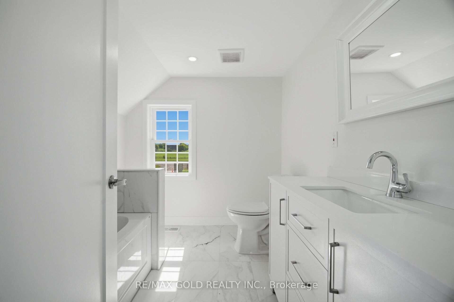 3163 County Rd 50 Road Property Photo 17