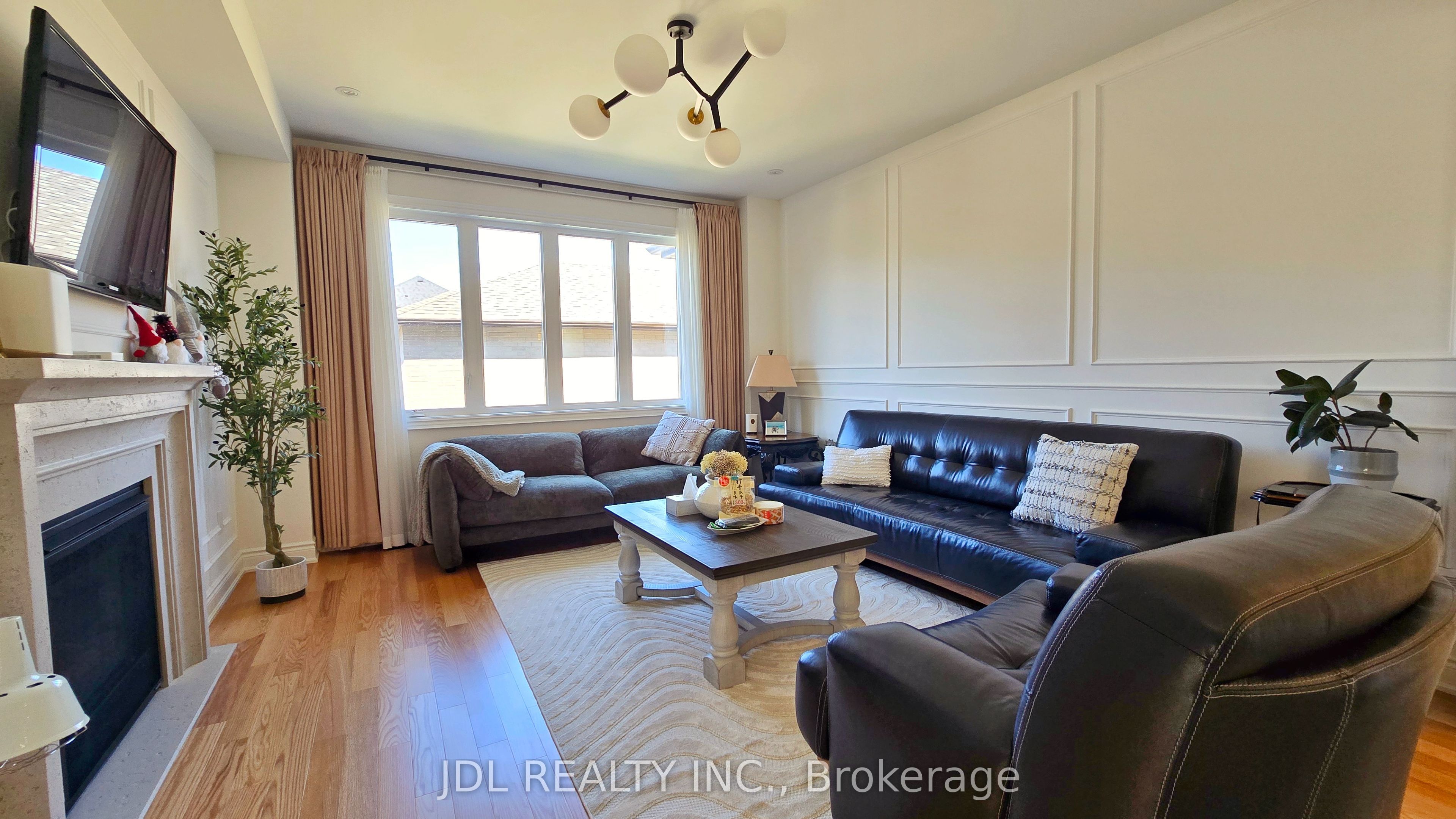 87 Albert Newell Drive Property Photo 8