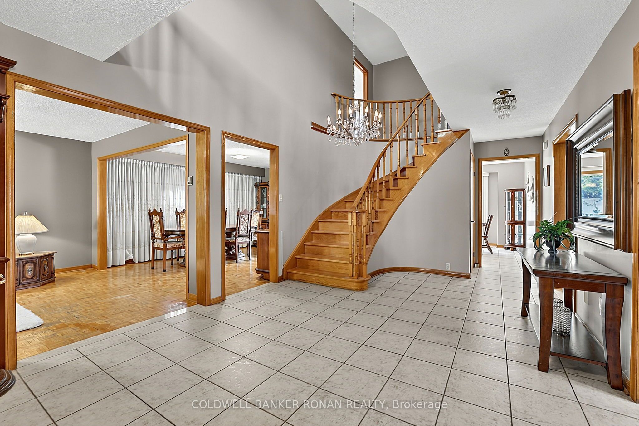 33 Marevan Place Property Photo 6