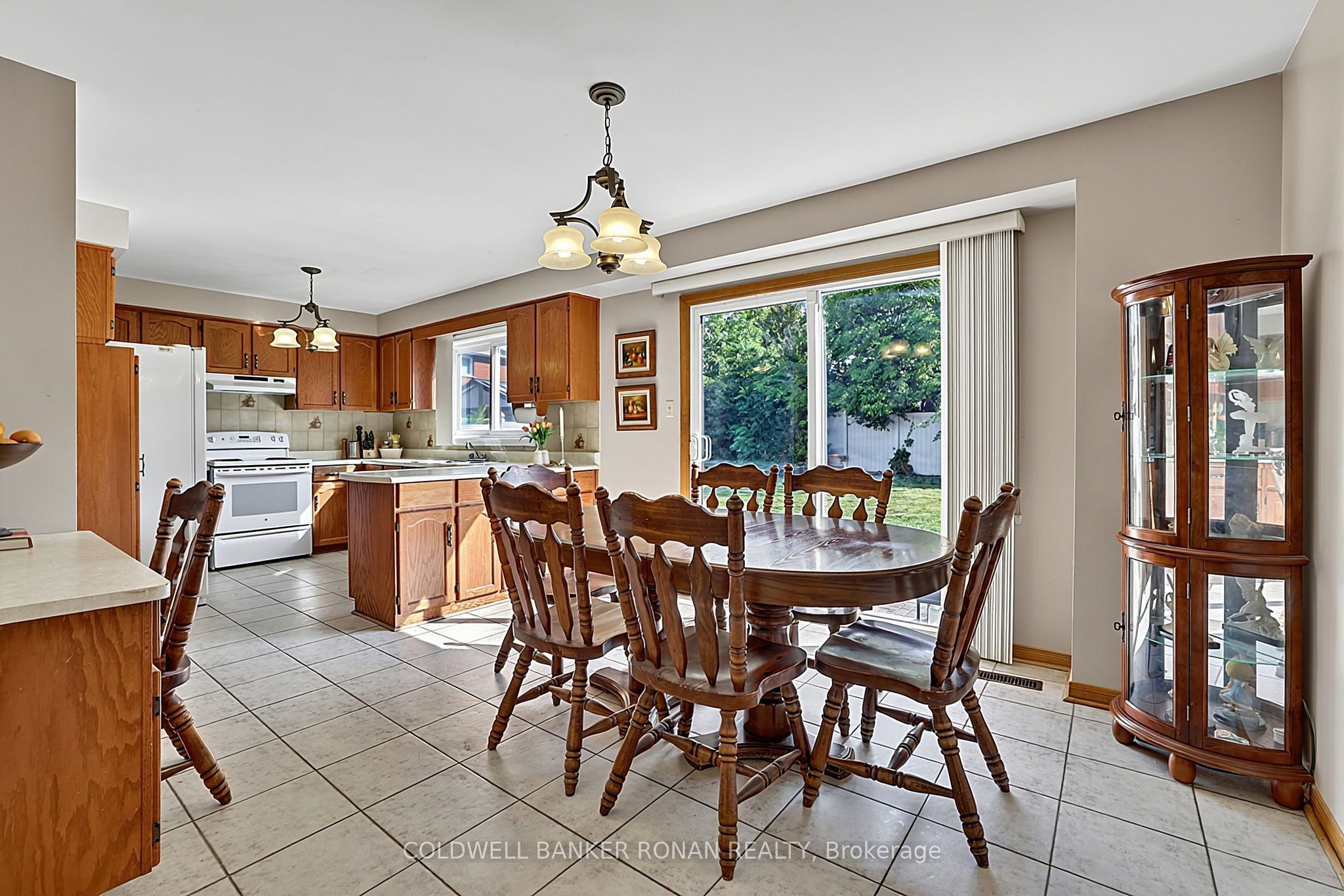 33 Marevan Place Property Photo 13