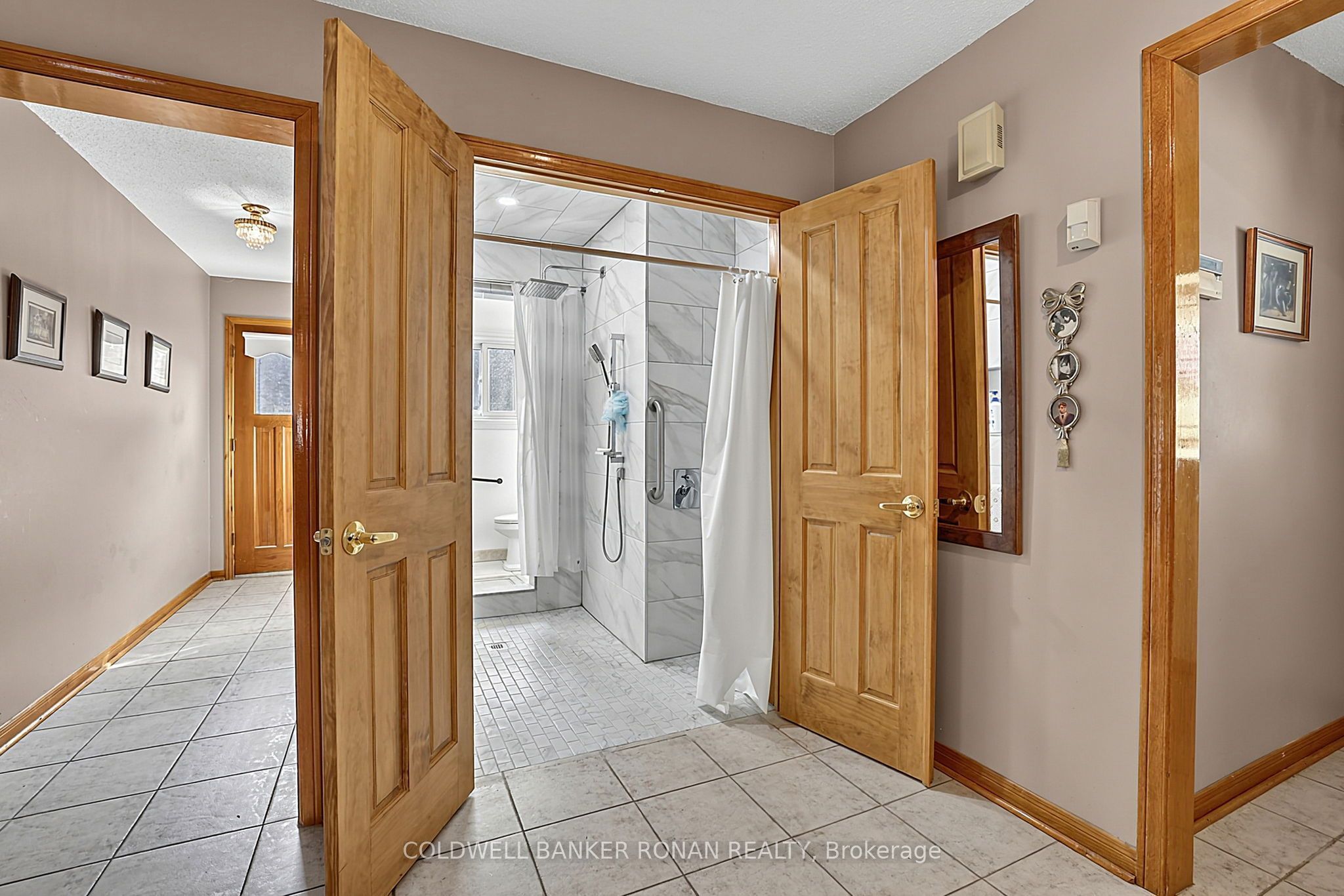 33 Marevan Place Property Photo 17