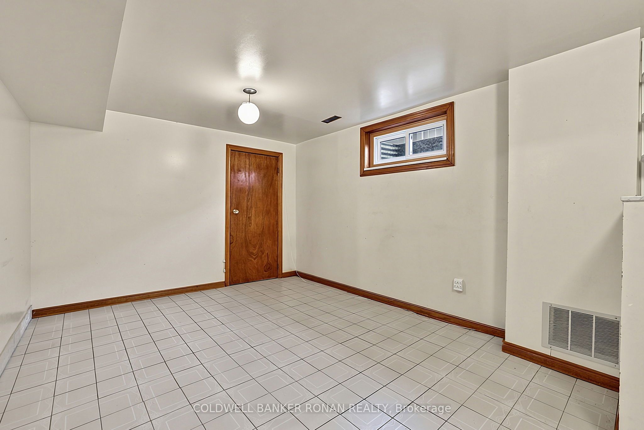 33 Marevan Place Property Photo 33