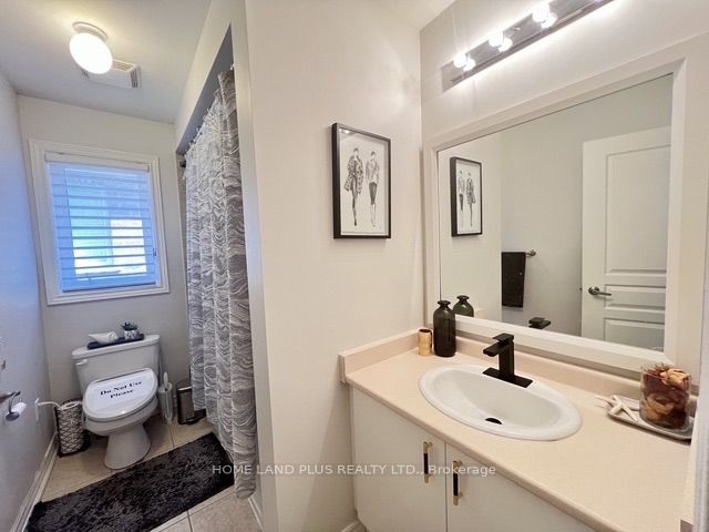 48 Langhorst Crescent Property Photo 28