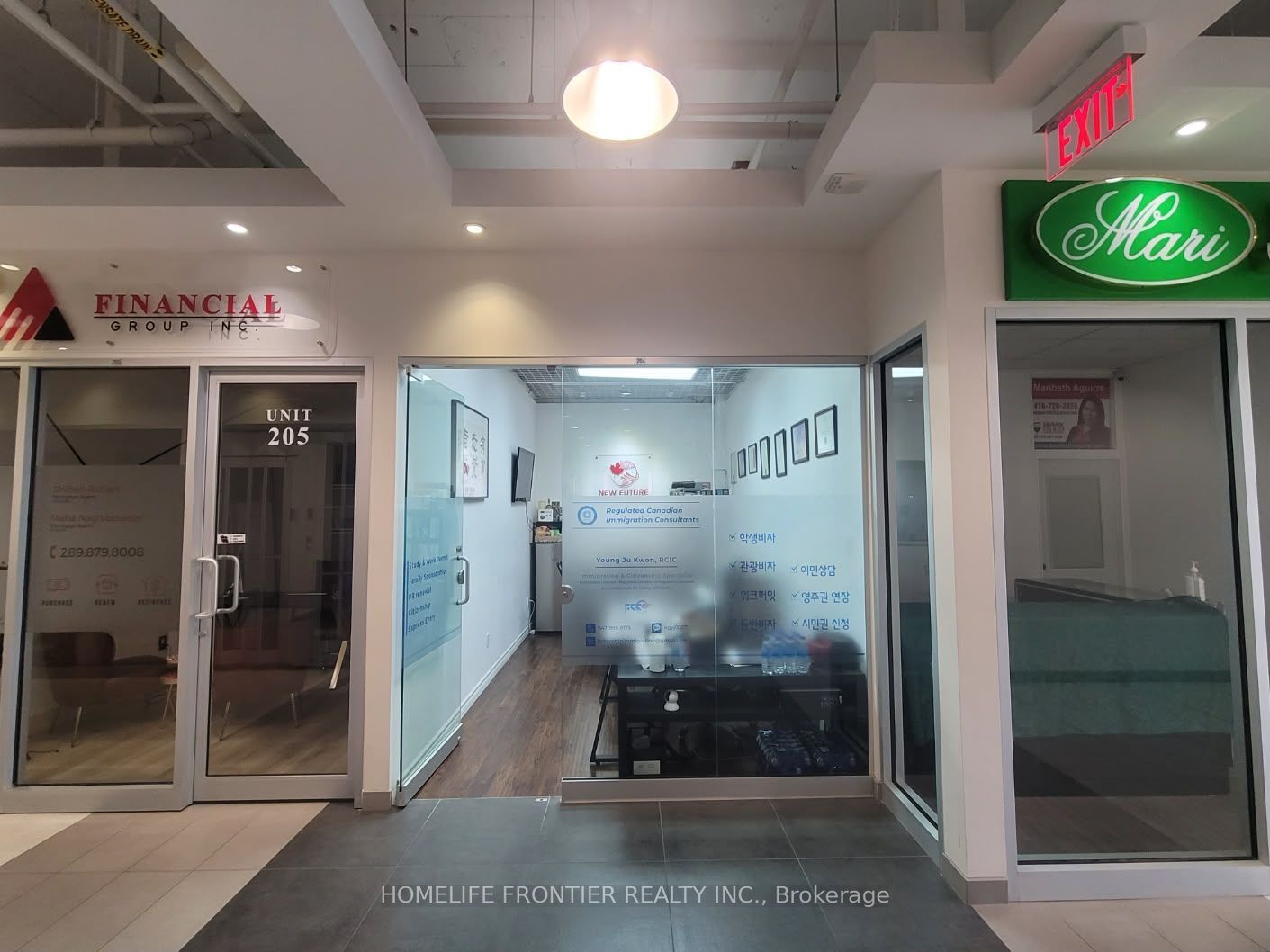 7181 Yonge Street 204 Property Photo 2