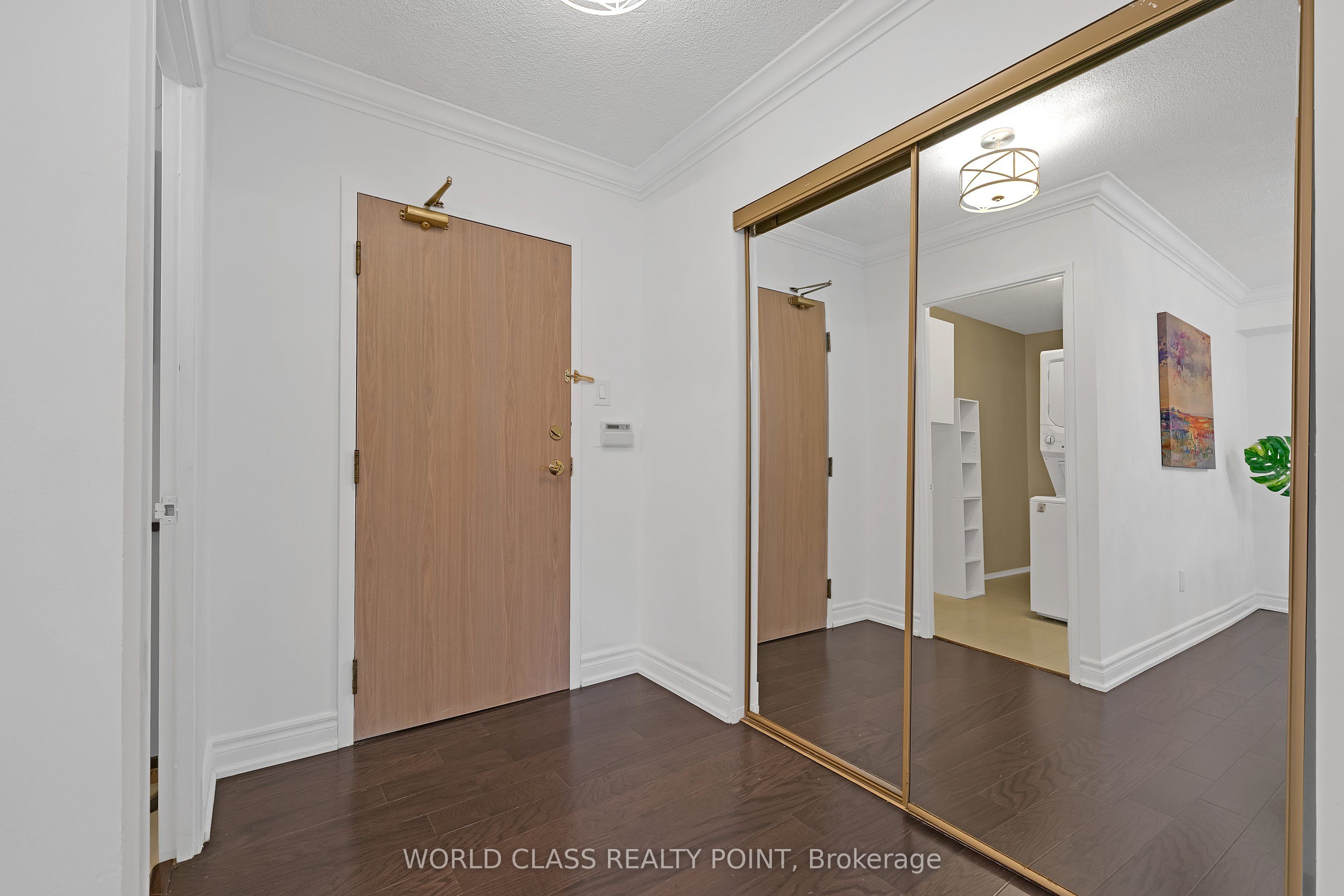 40 Harding Boulevard 201 Property Photo 29