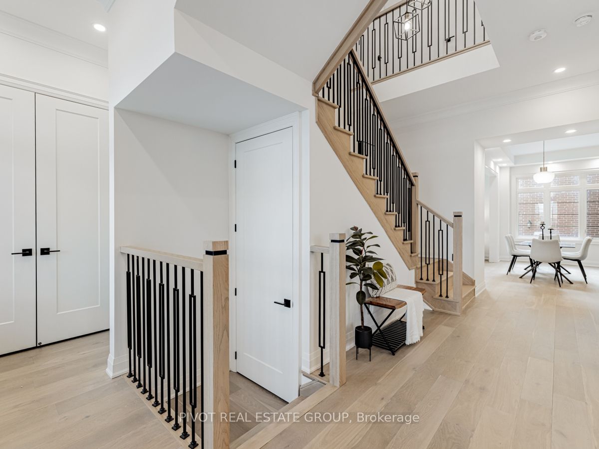 5 Rowe Street Property Photo 6