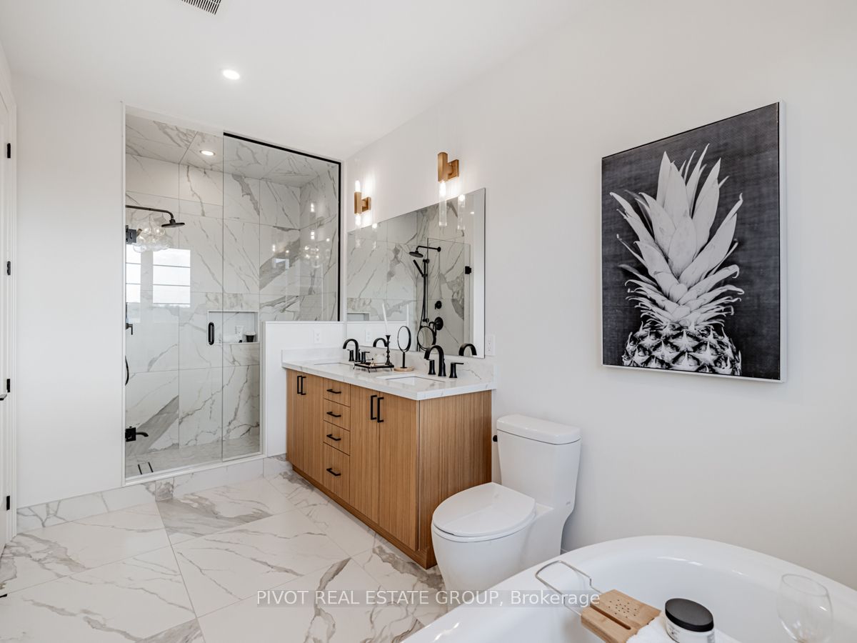 5 Rowe Street Property Photo 35