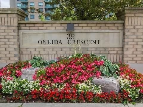 39 Oneida Crescent 408 Property Photo 1