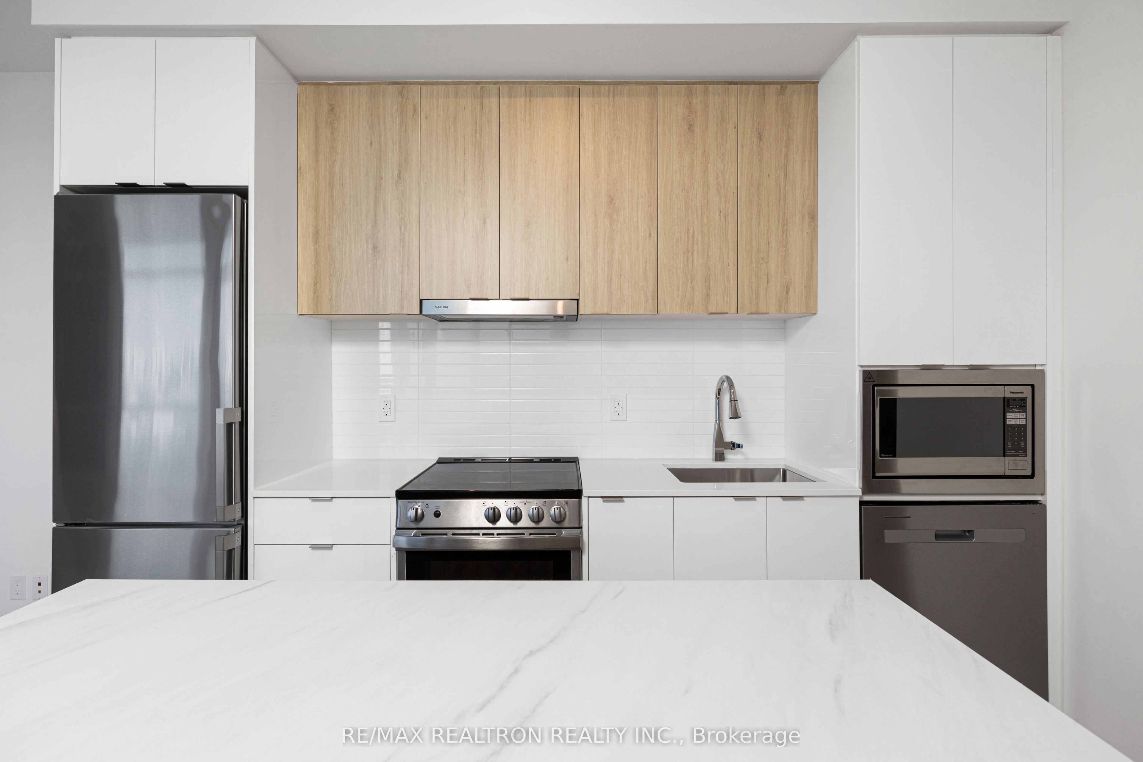 30 Upper Mall Way A620 Property Photo 8