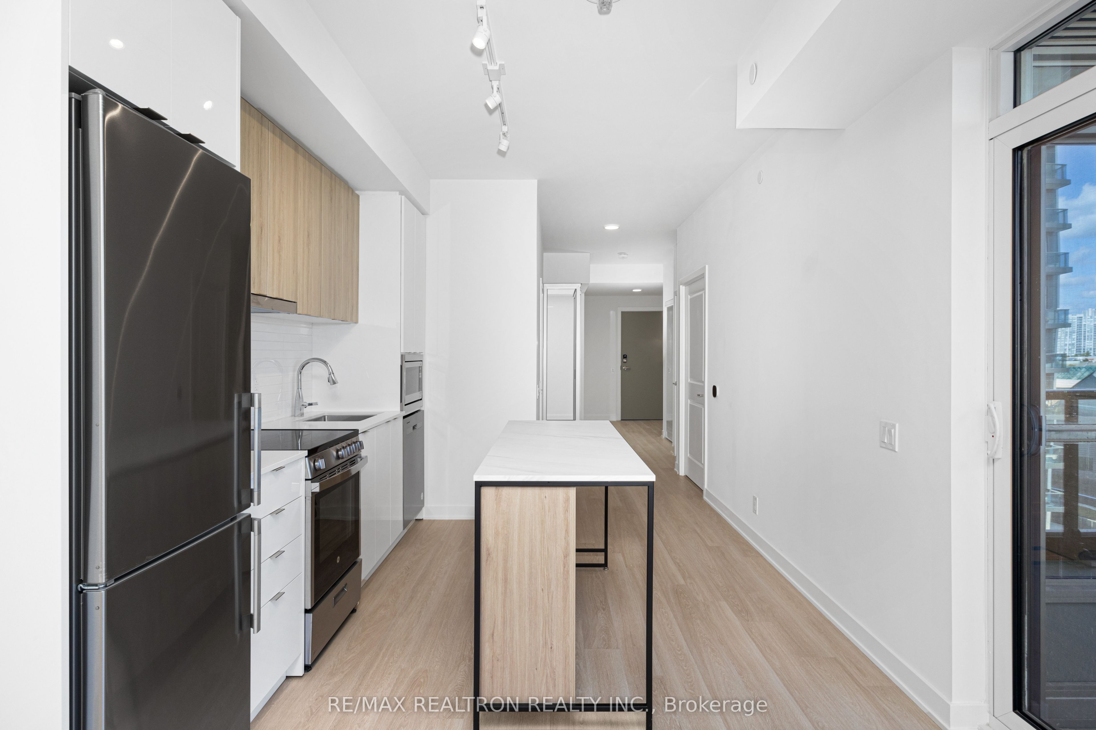 30 Upper Mall Way A620 Property Photo 10