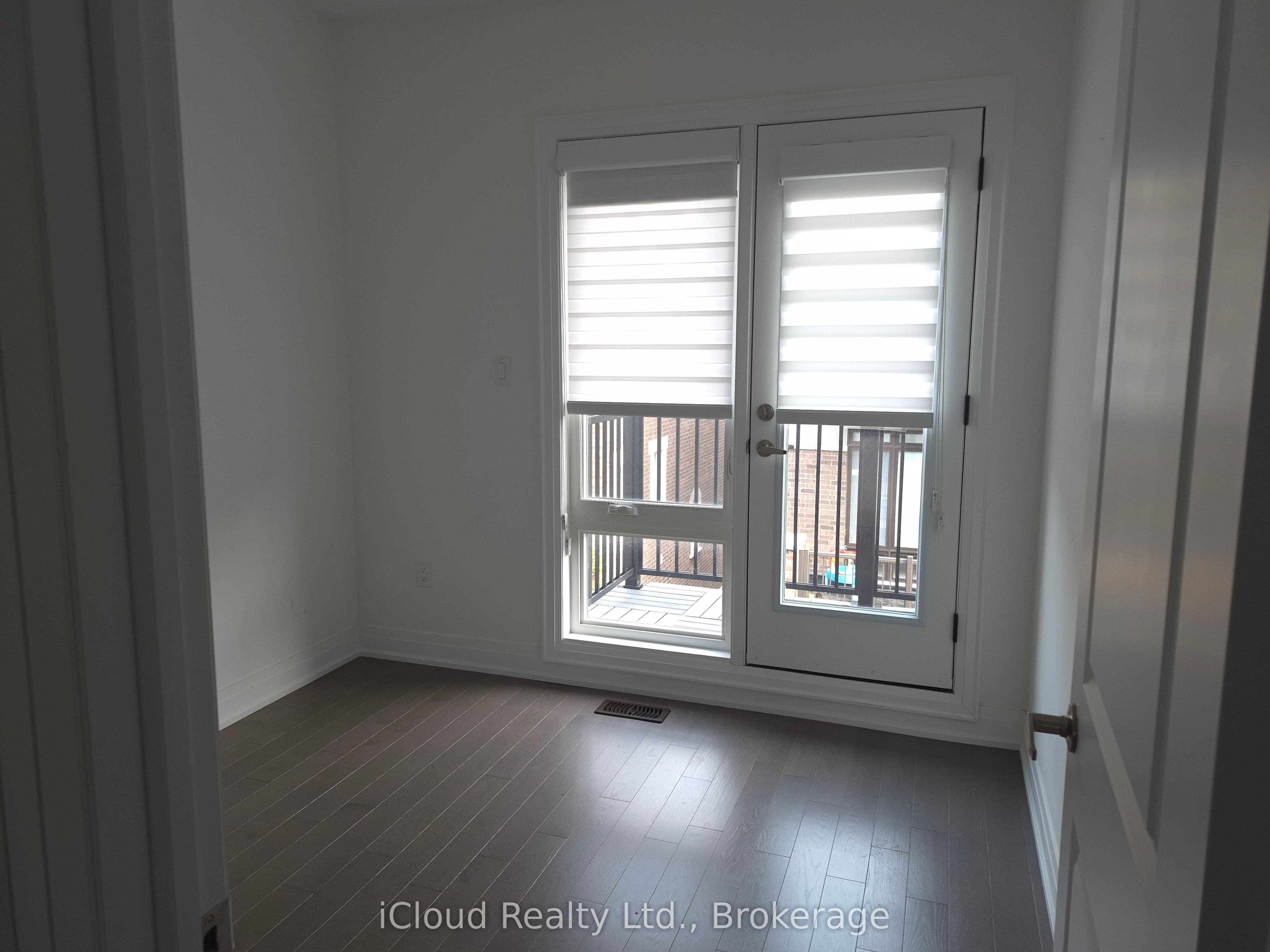 31 Globemaster Lane Property Photo 21