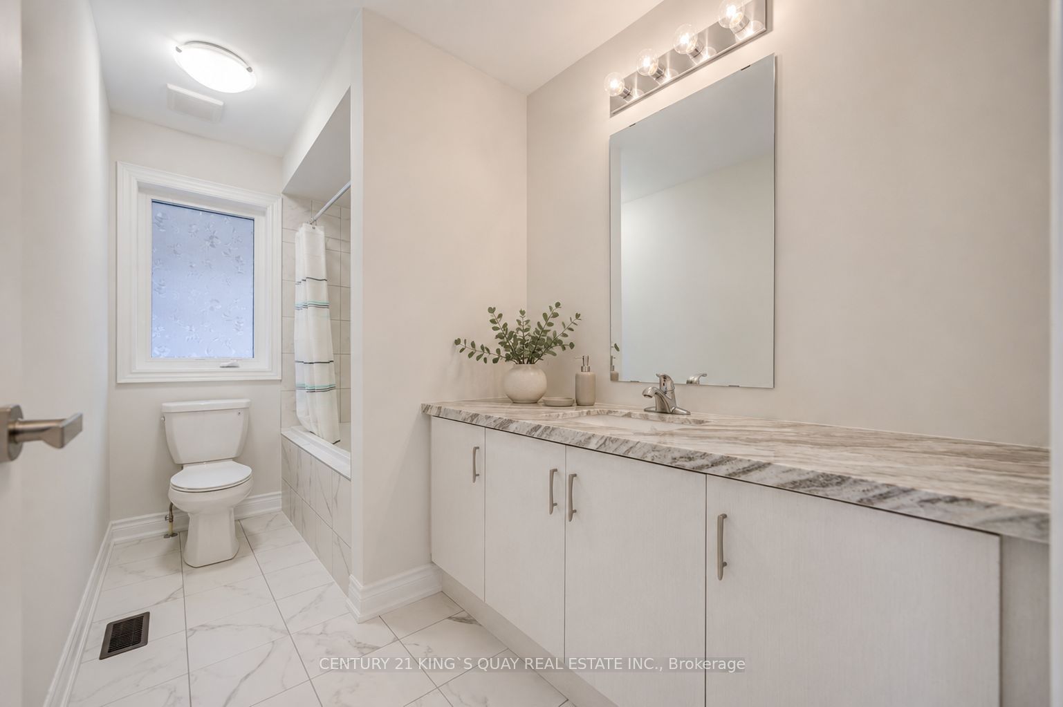 114 Watershed Gate Property Photo 14