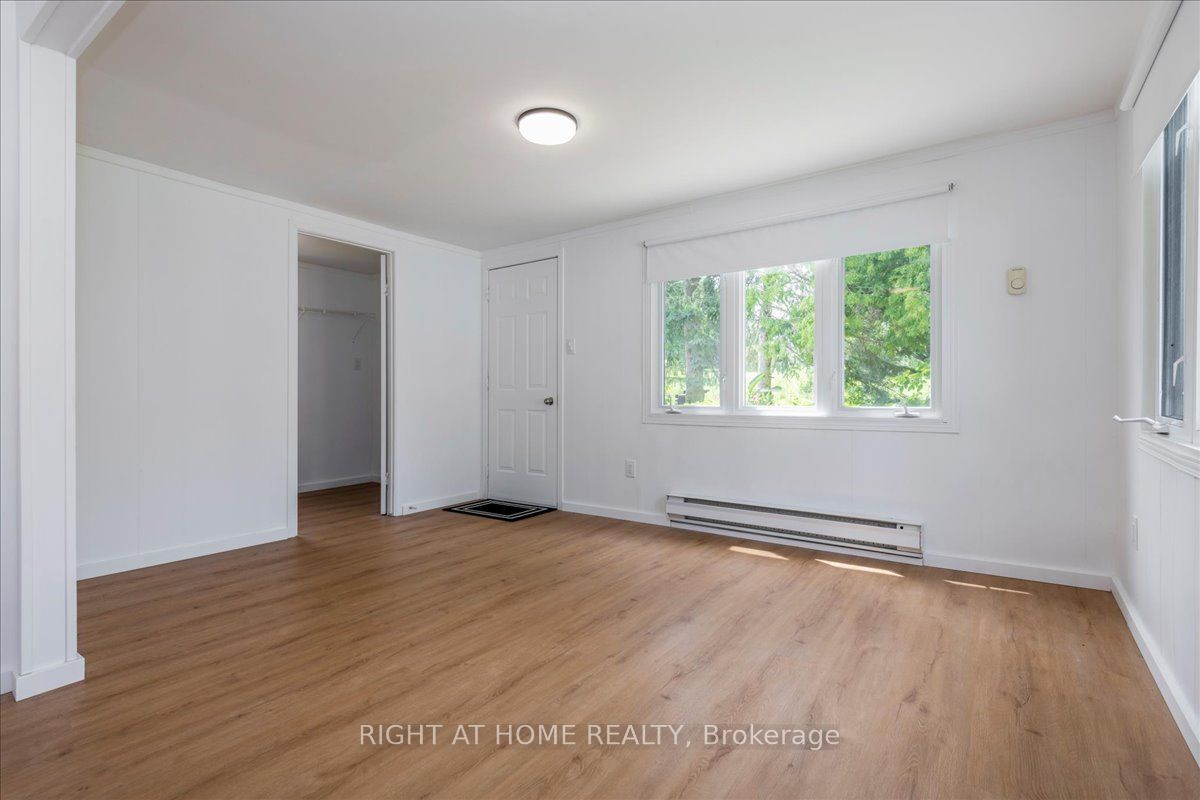 15 Flora Drive Property Photo 19