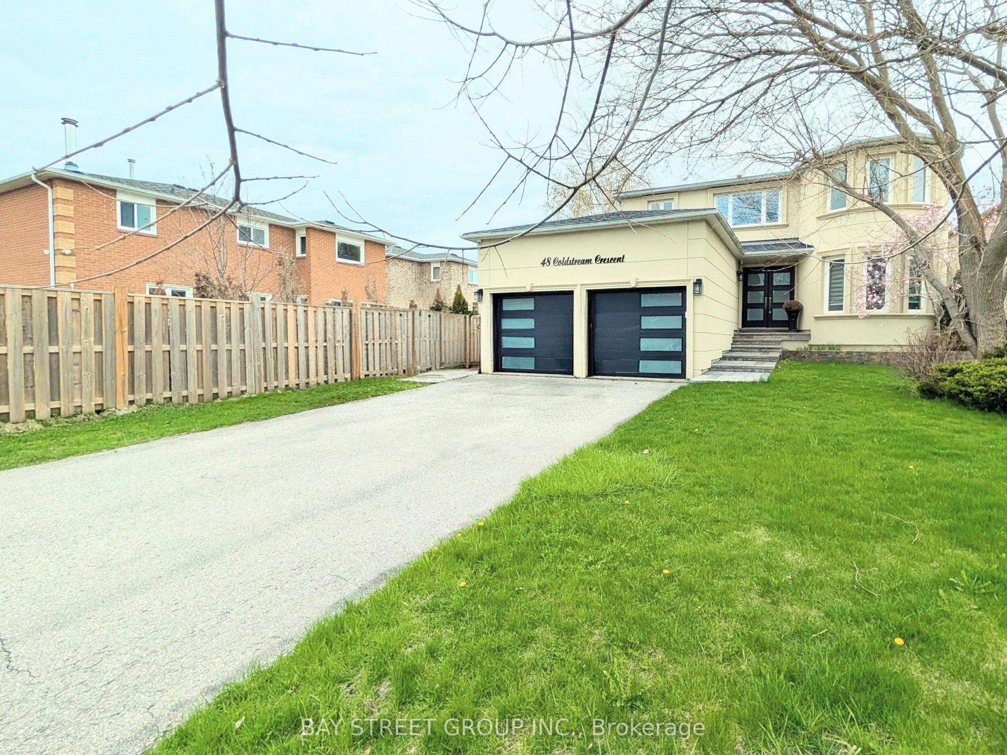 48 Coldstream Crescent Property Photo 1