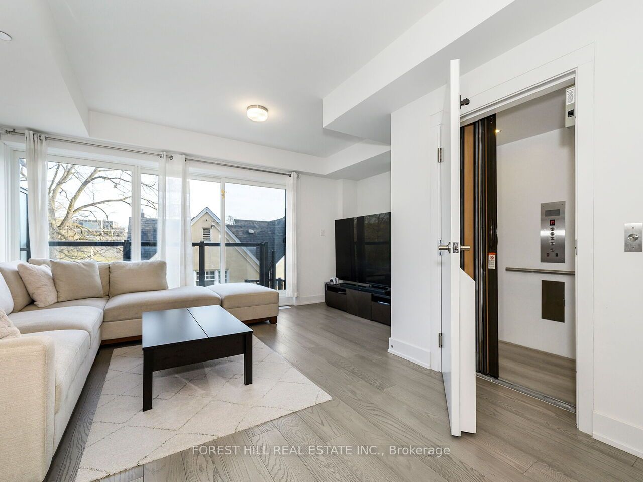 1 Hartman Avenue 5 Property Photo 4