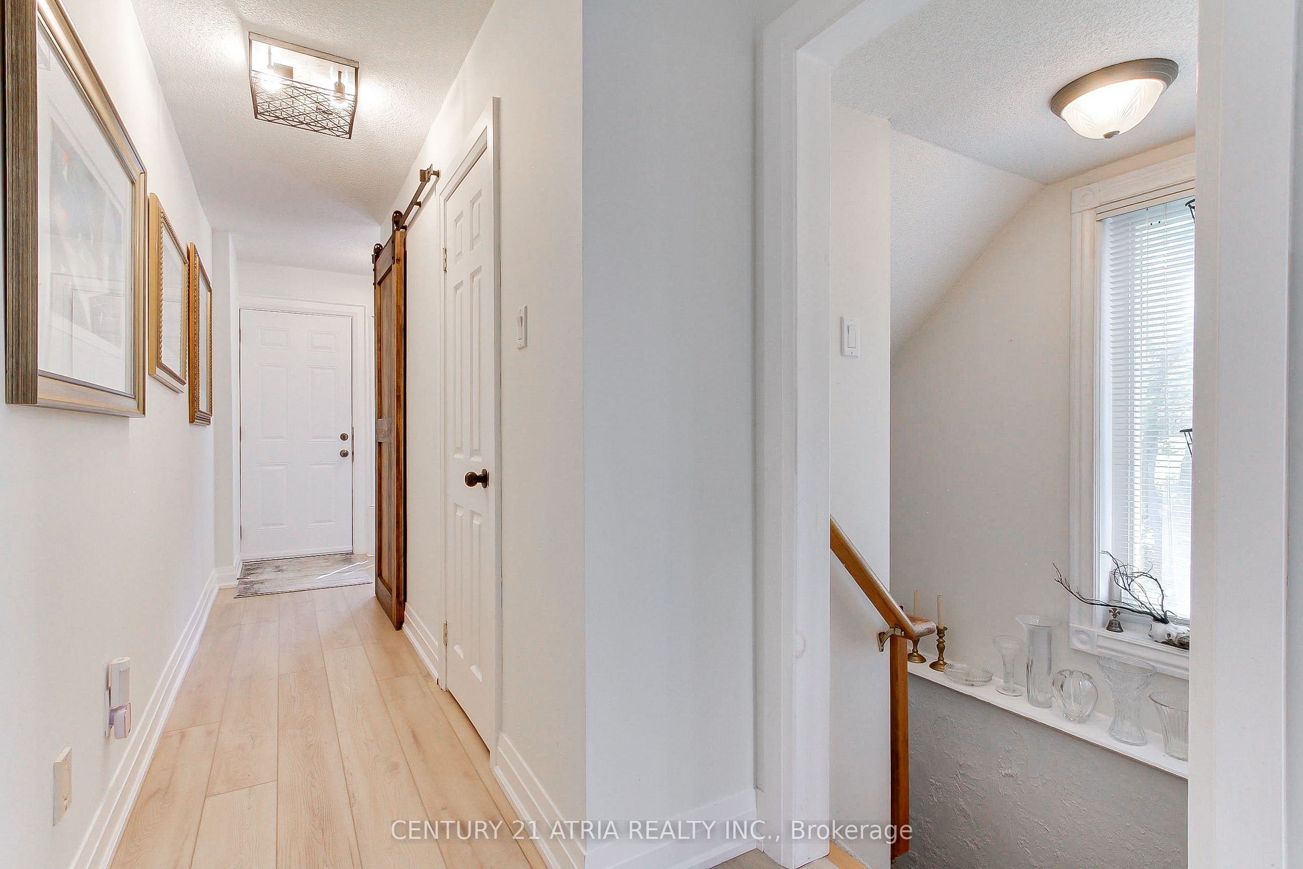 27 Anderson Place Property Photo 6