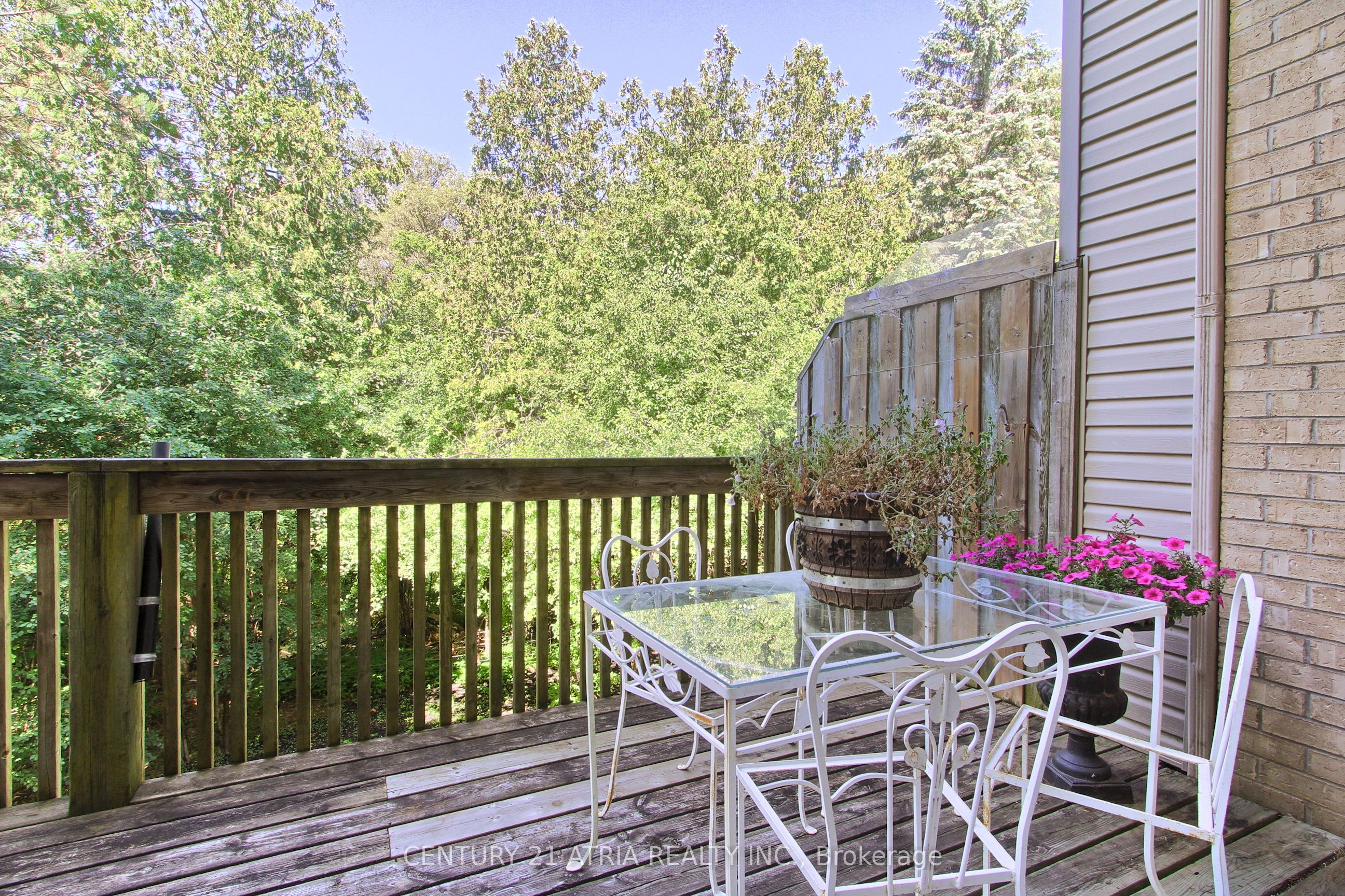 27 Anderson Place Property Photo 14