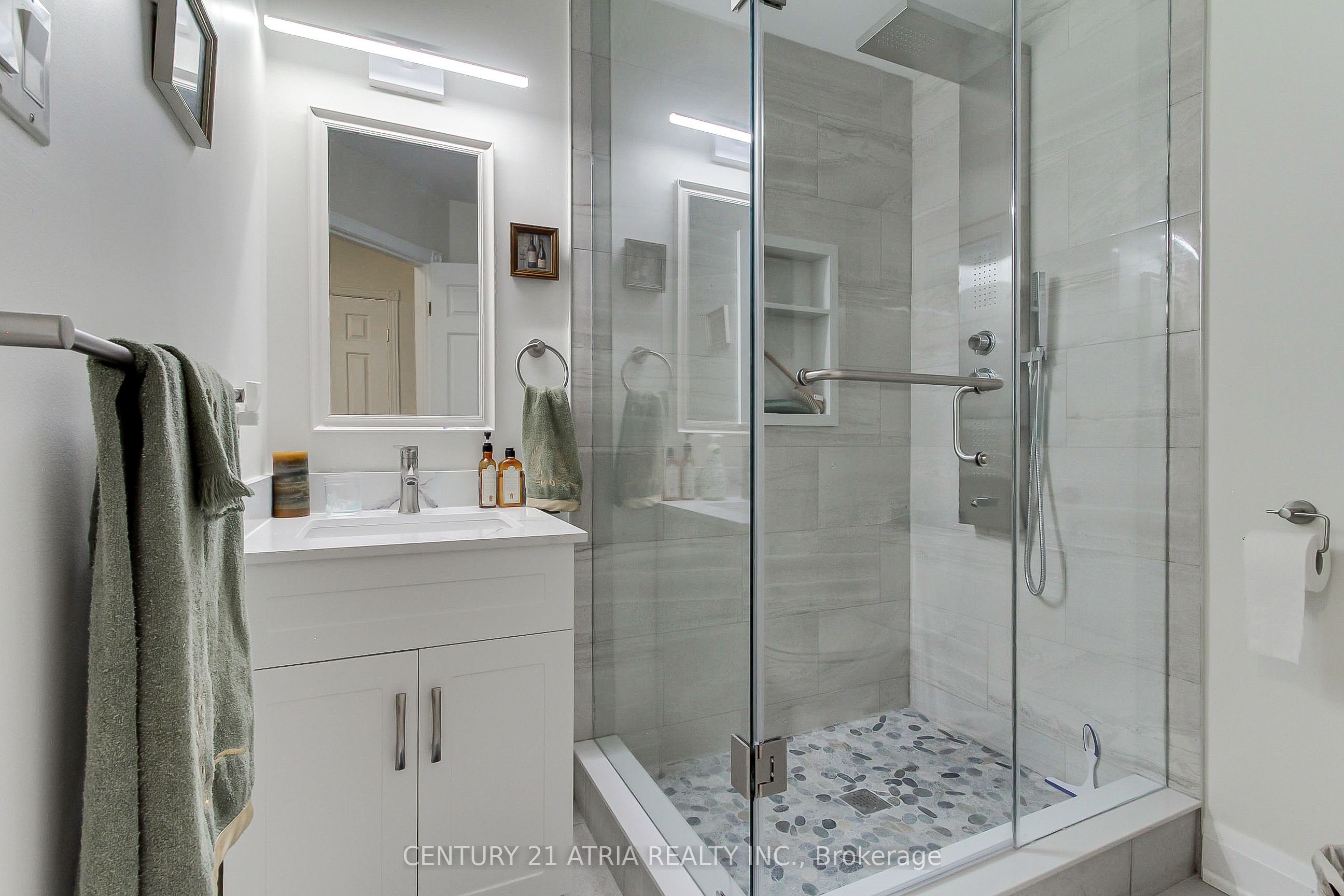 27 Anderson Place Property Photo 30