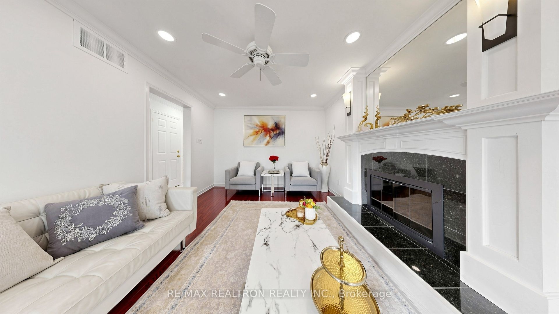 97 Thompson Drive Property Photo 12
