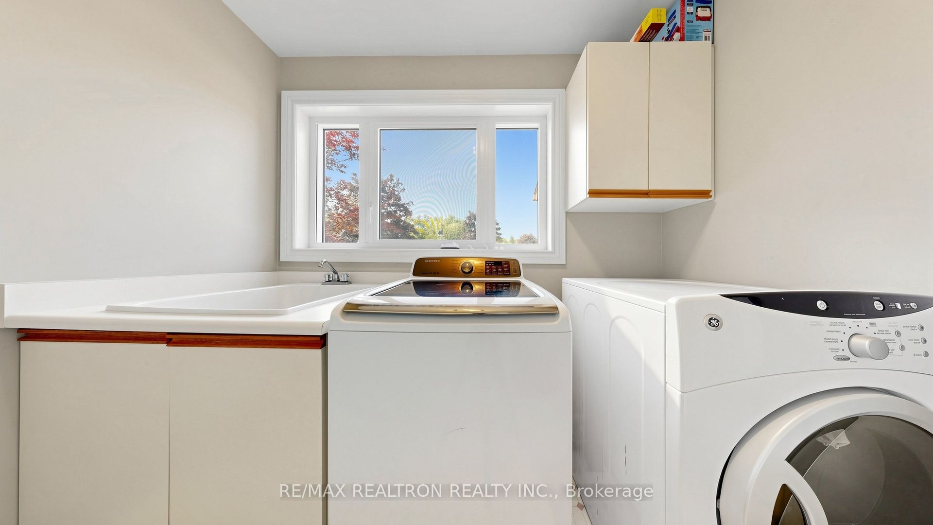 97 Thompson Drive Property Photo 34
