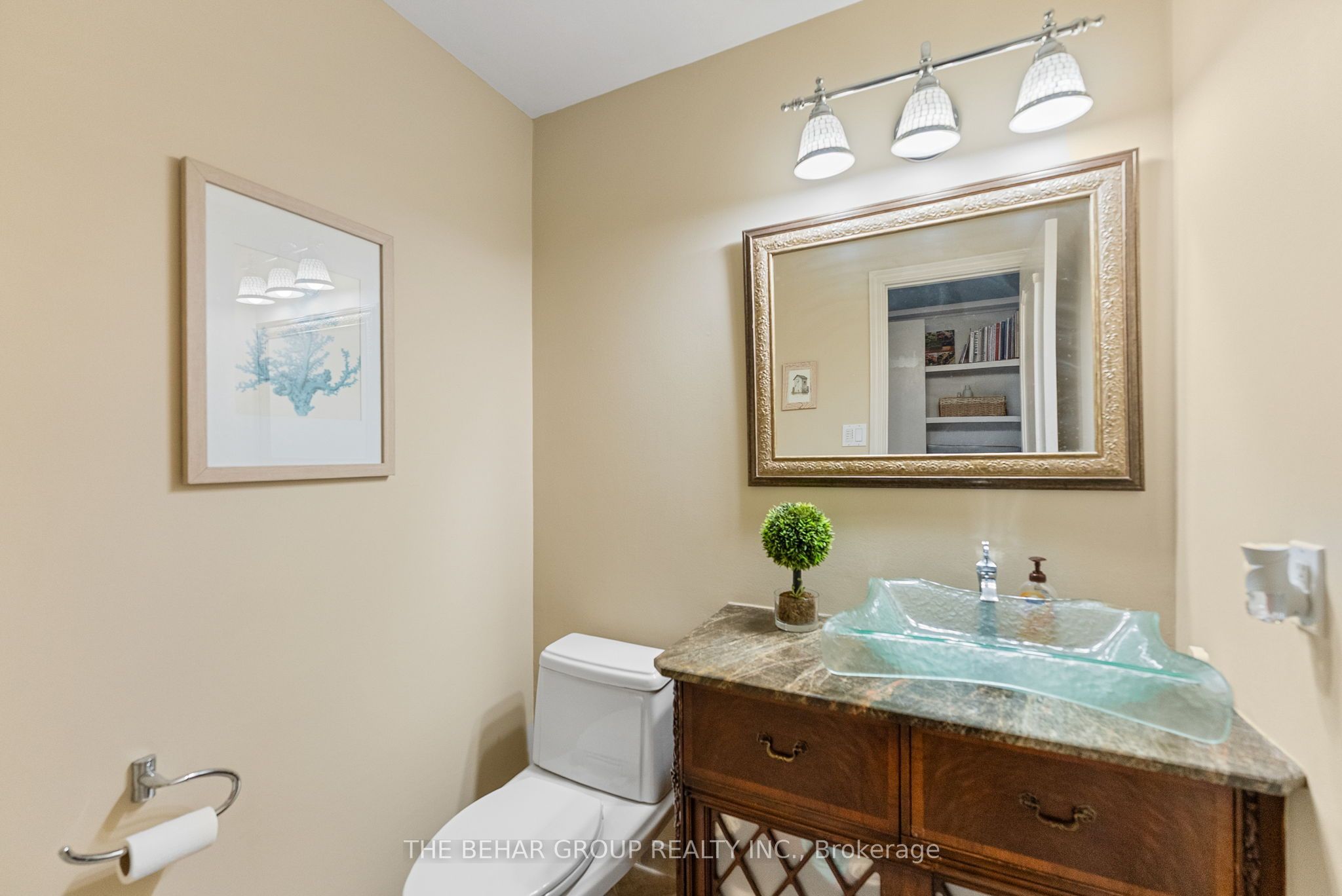 404 Easy Street Property Photo 14