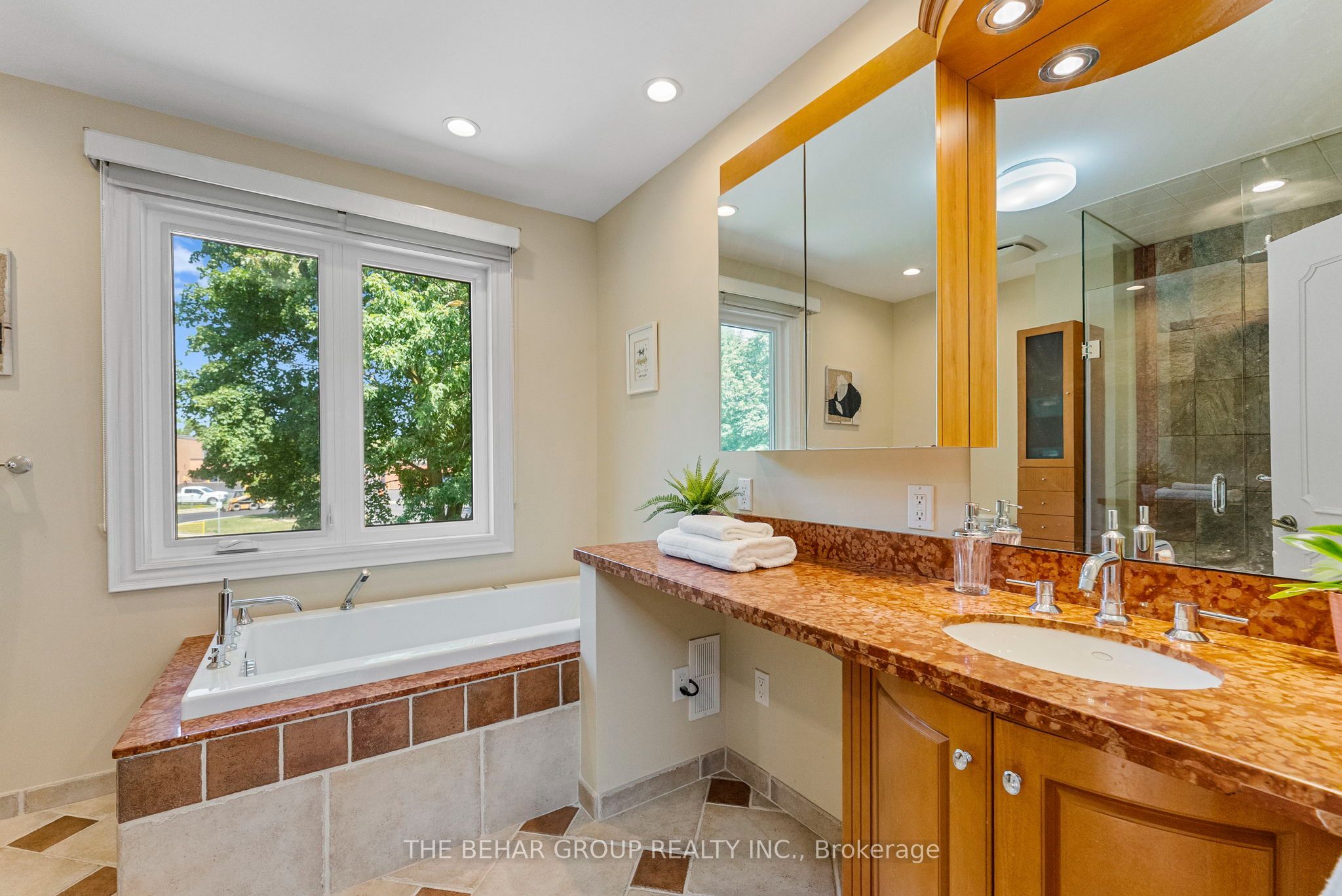 404 Easy Street Property Photo 25