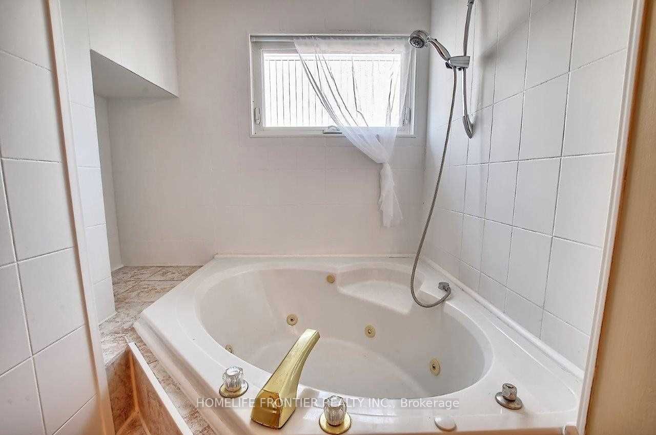 44 Rutledge Avenue Property Photo 14
