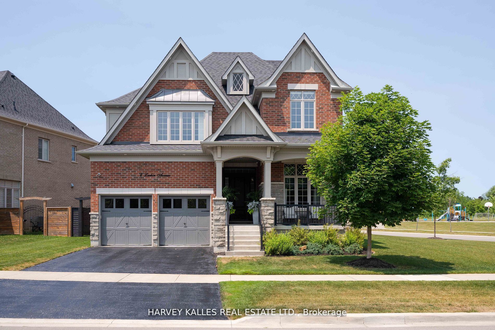 4 Larkin Avenue Property Photo 1