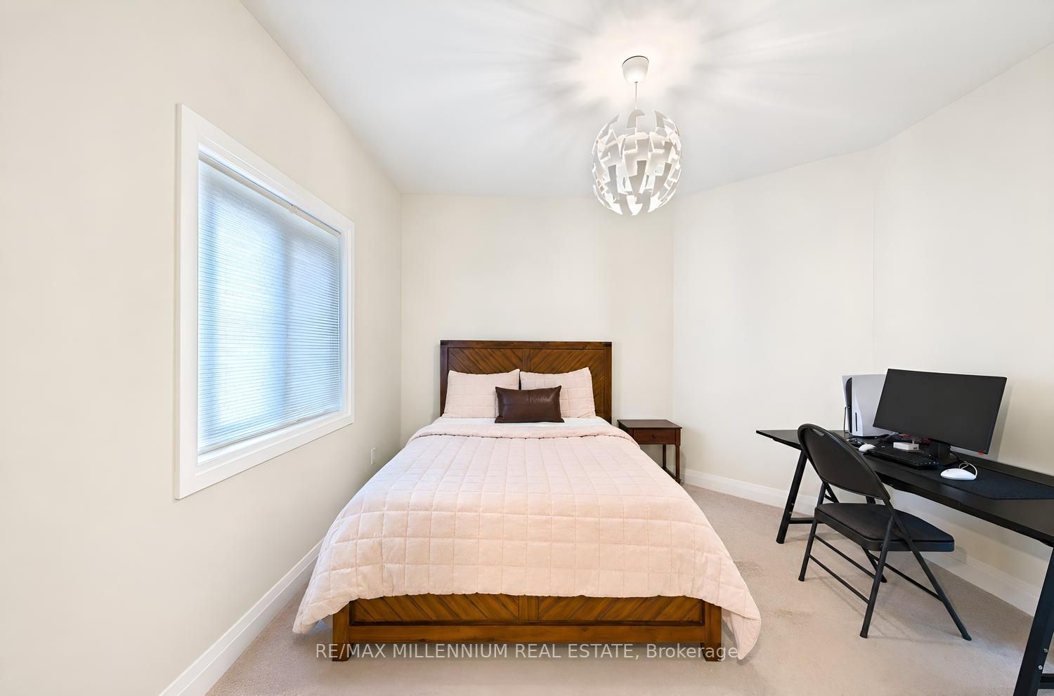 18 Boone Crescent Property Photo 36