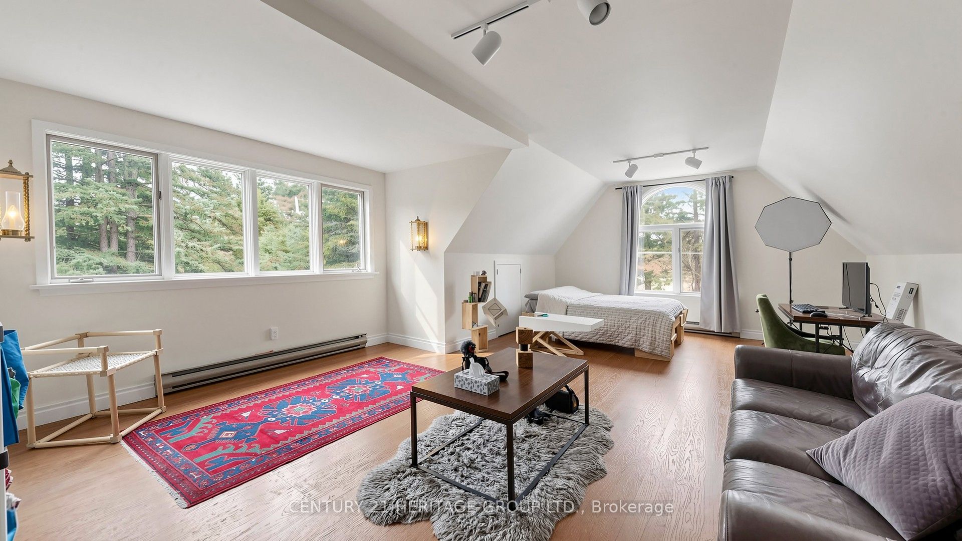 N13614990 Property Photo 32
