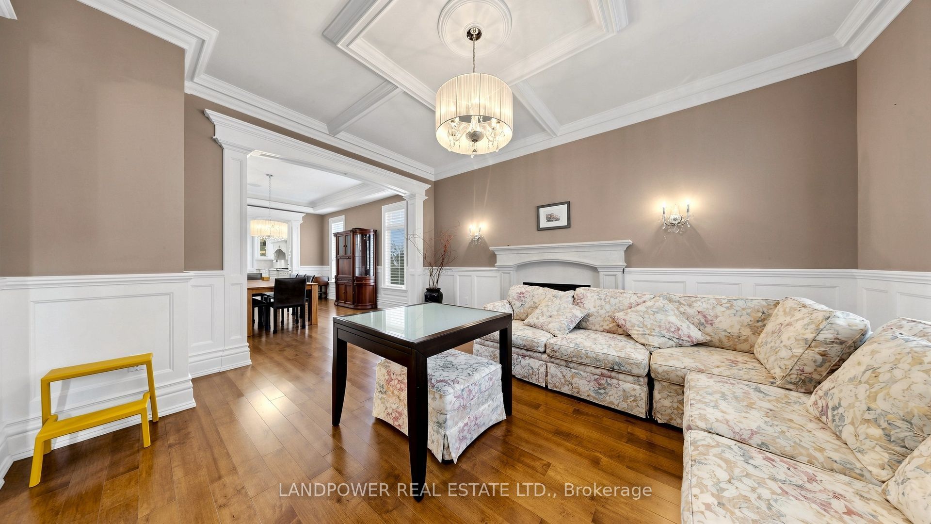 37 Pomander Road Property Photo 6