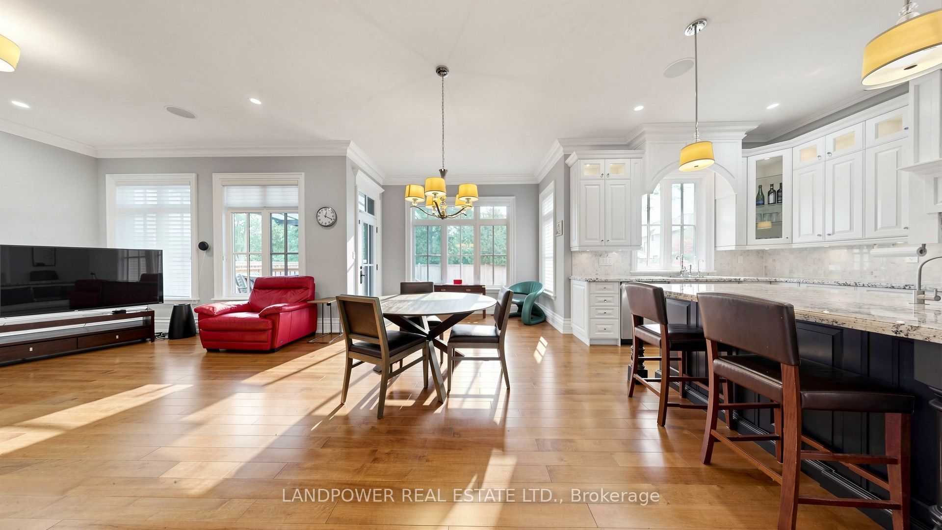 37 Pomander Road Property Photo 14