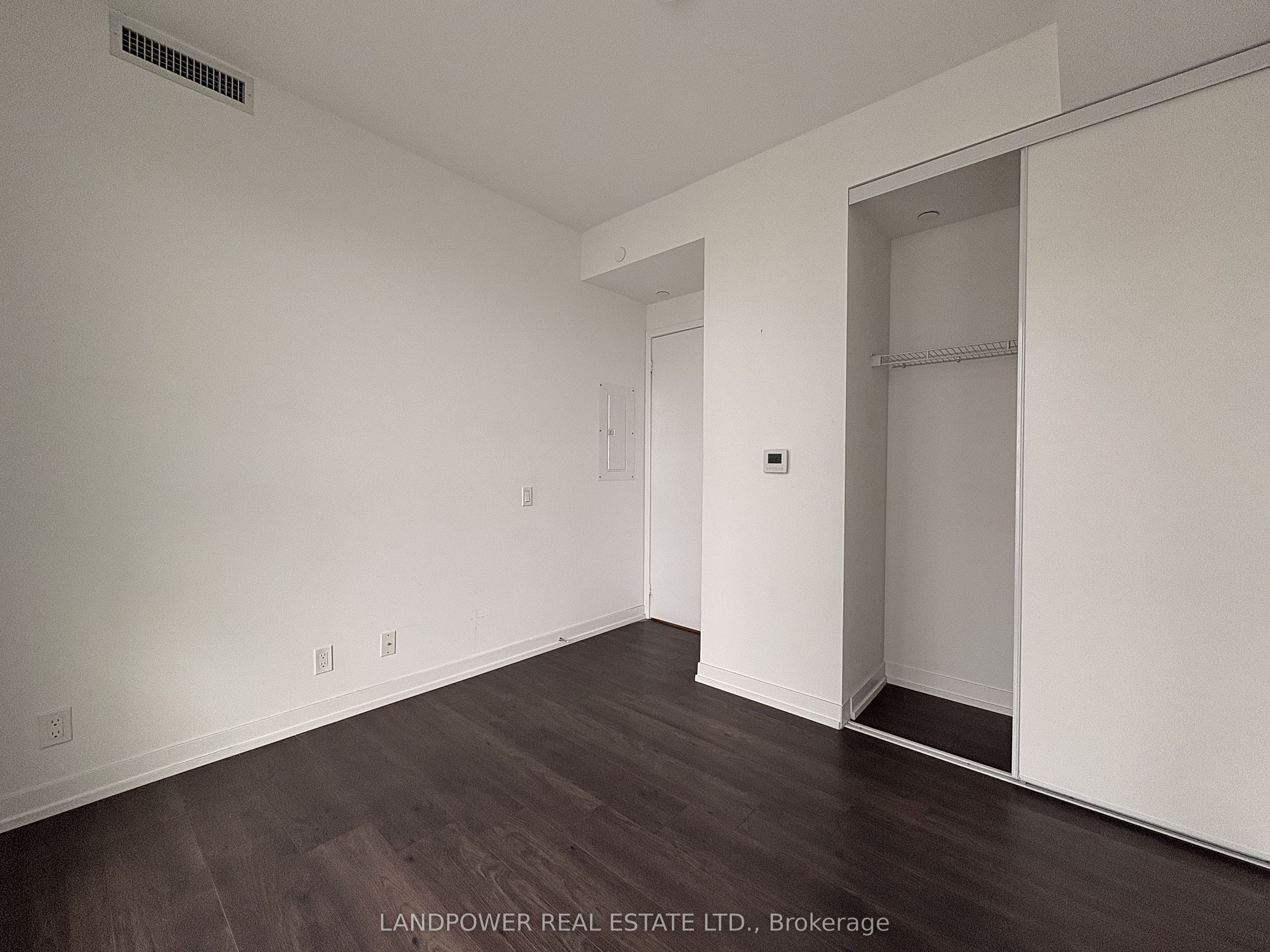950 Portage Parkway 3006 Property Photo 10