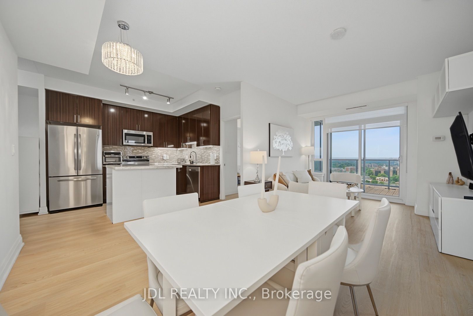 7165 Yonge Street 902 Property Photo 18