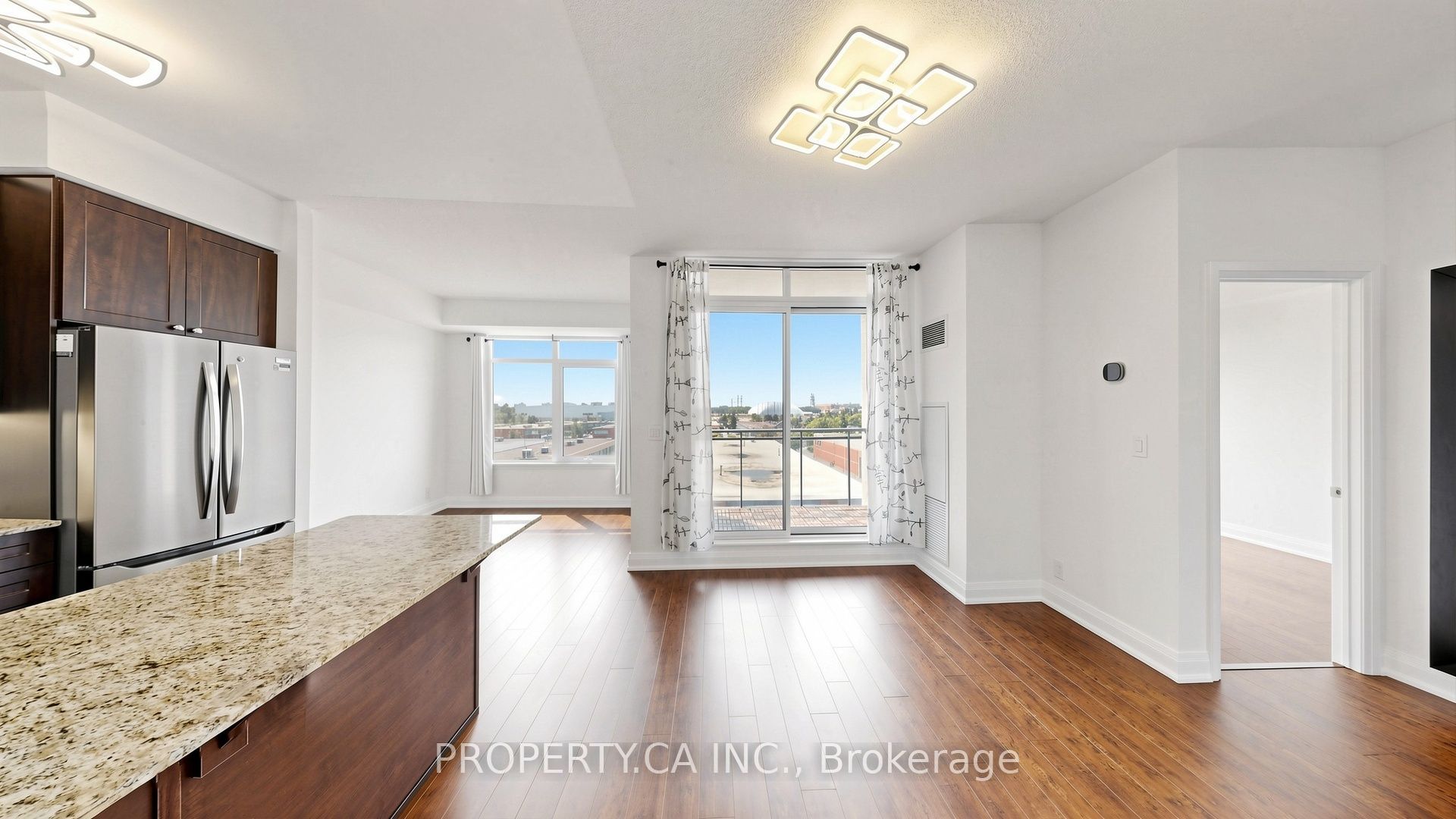 24 Woodstream Boulevard 516 Property Photo 5