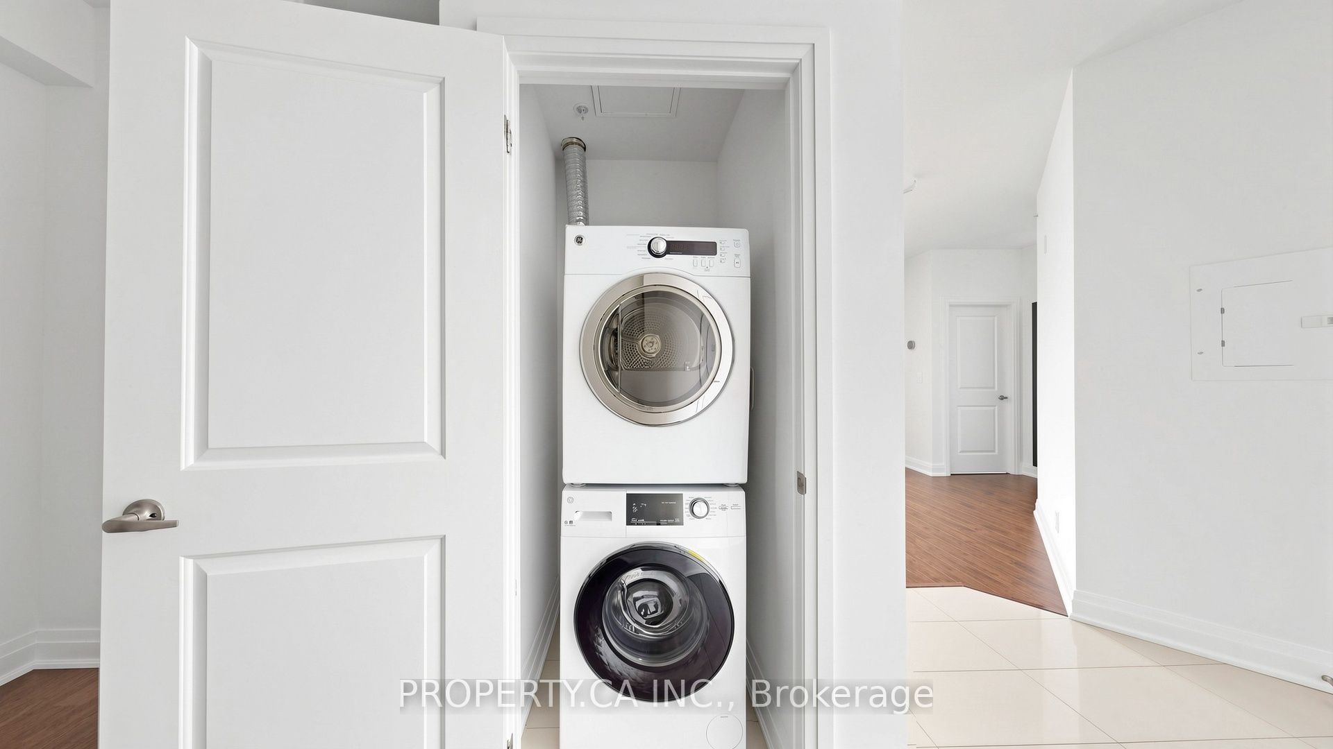 24 Woodstream Boulevard 516 Property Photo 26