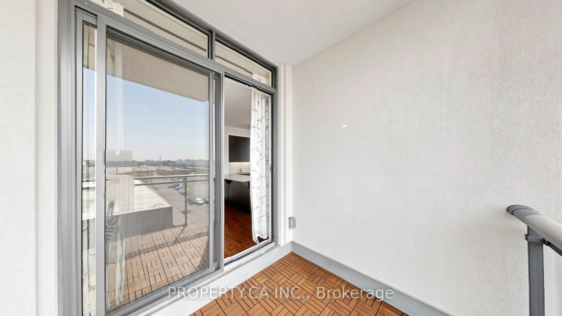 24 Woodstream Boulevard 516 Property Photo 31