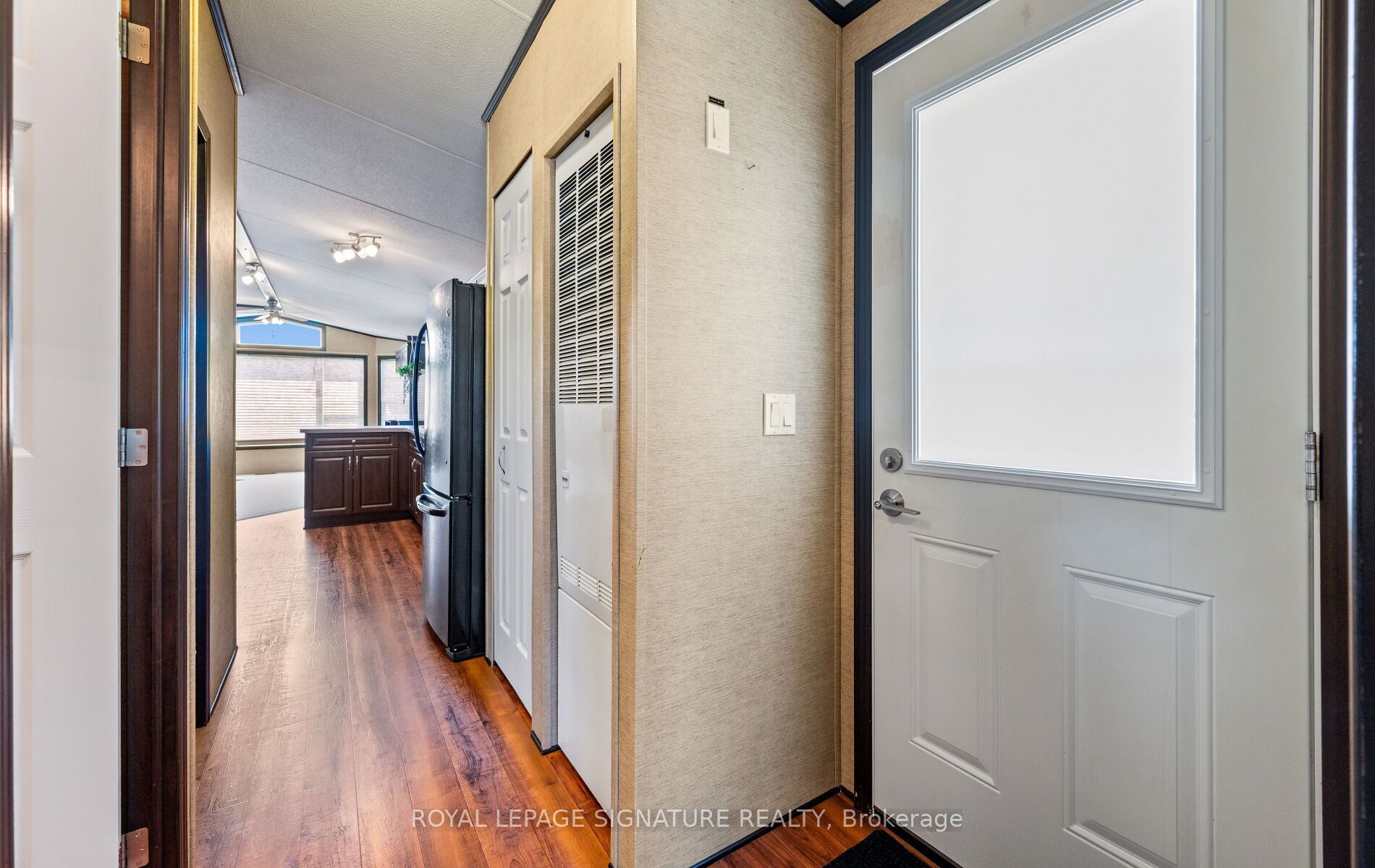 49 Sunrise Circle Property Photo 5