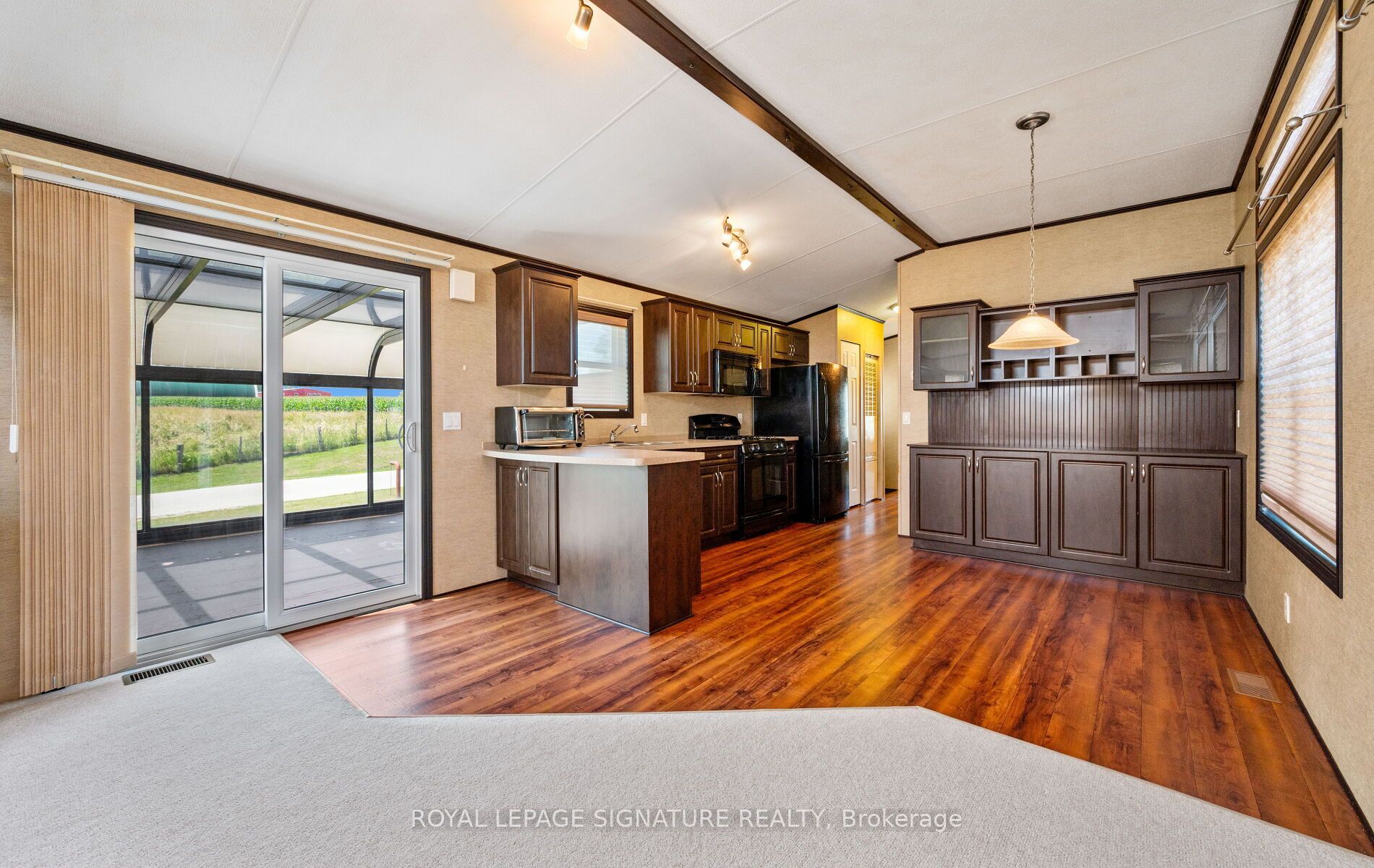 49 Sunrise Circle Property Photo 13