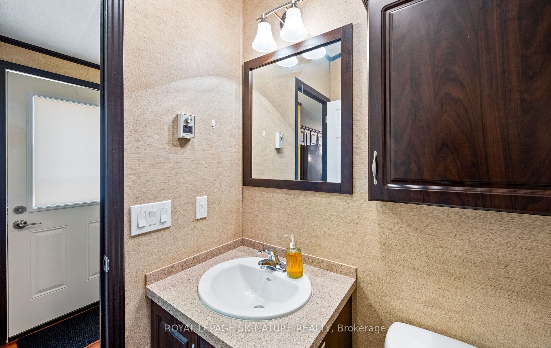 49 Sunrise Circle Property Photo 23