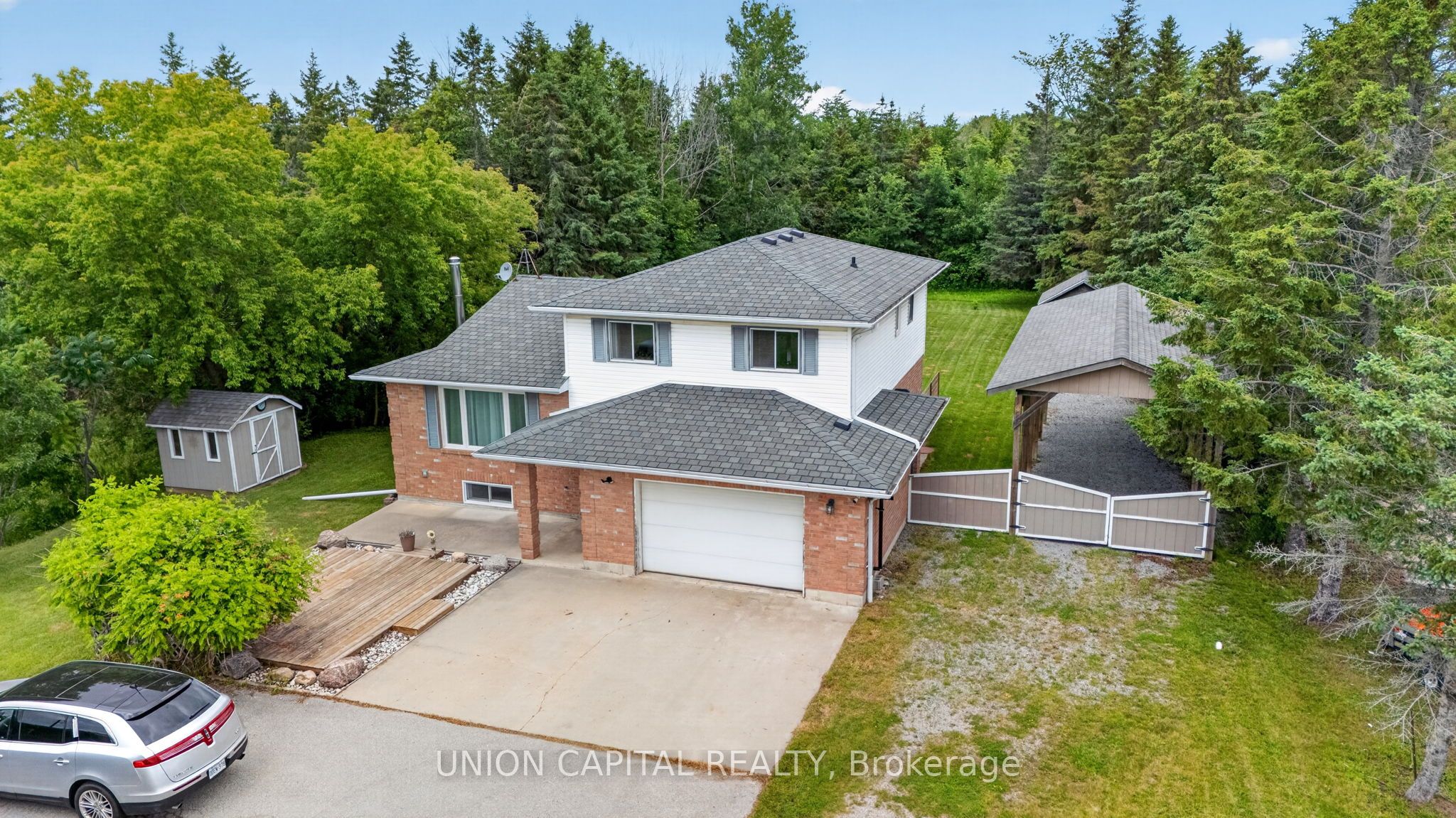 3132 Ravenshoe Road Property Photo 6