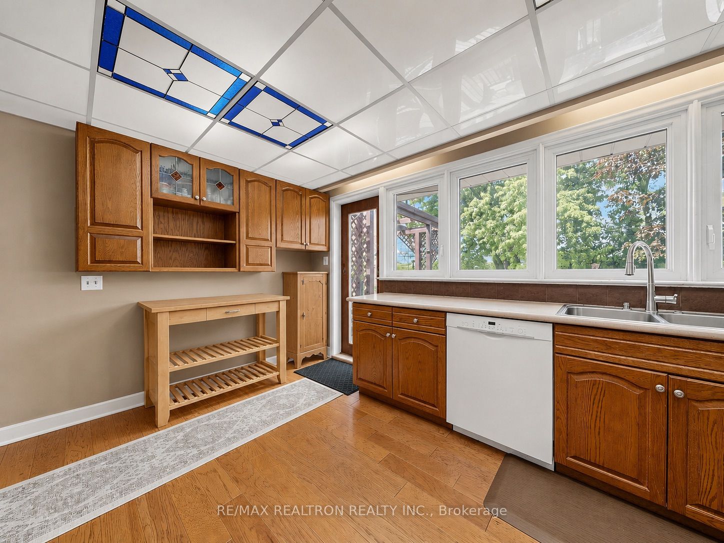 22 Longbridge Road Property Photo 10