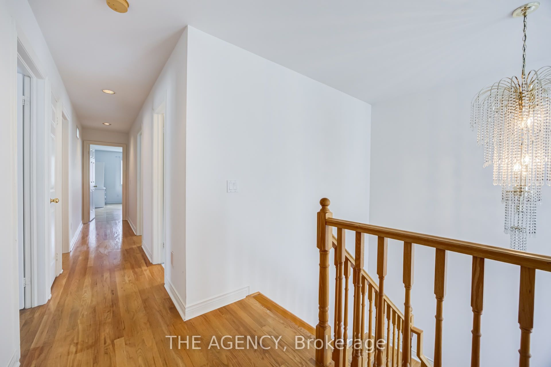 68 Townsgate Drive Property Photo 12