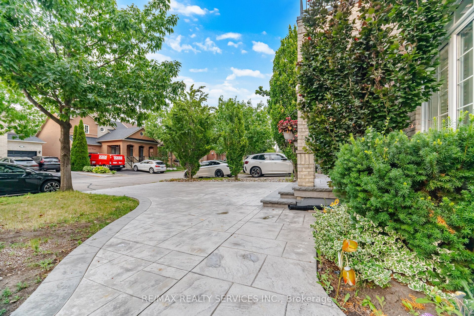 45 Skylark Drive Property Photo 4