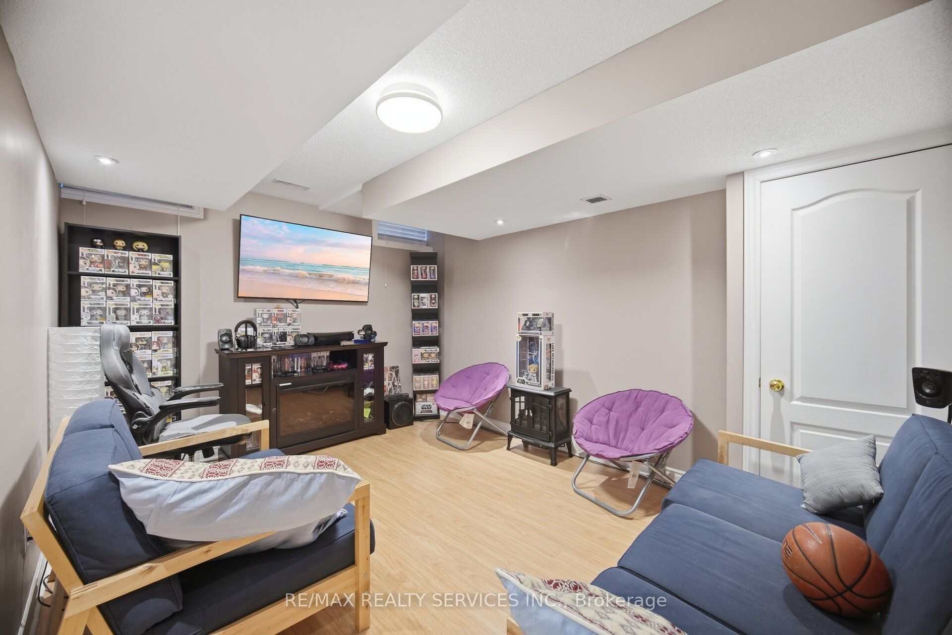 45 Skylark Drive Property Photo 39