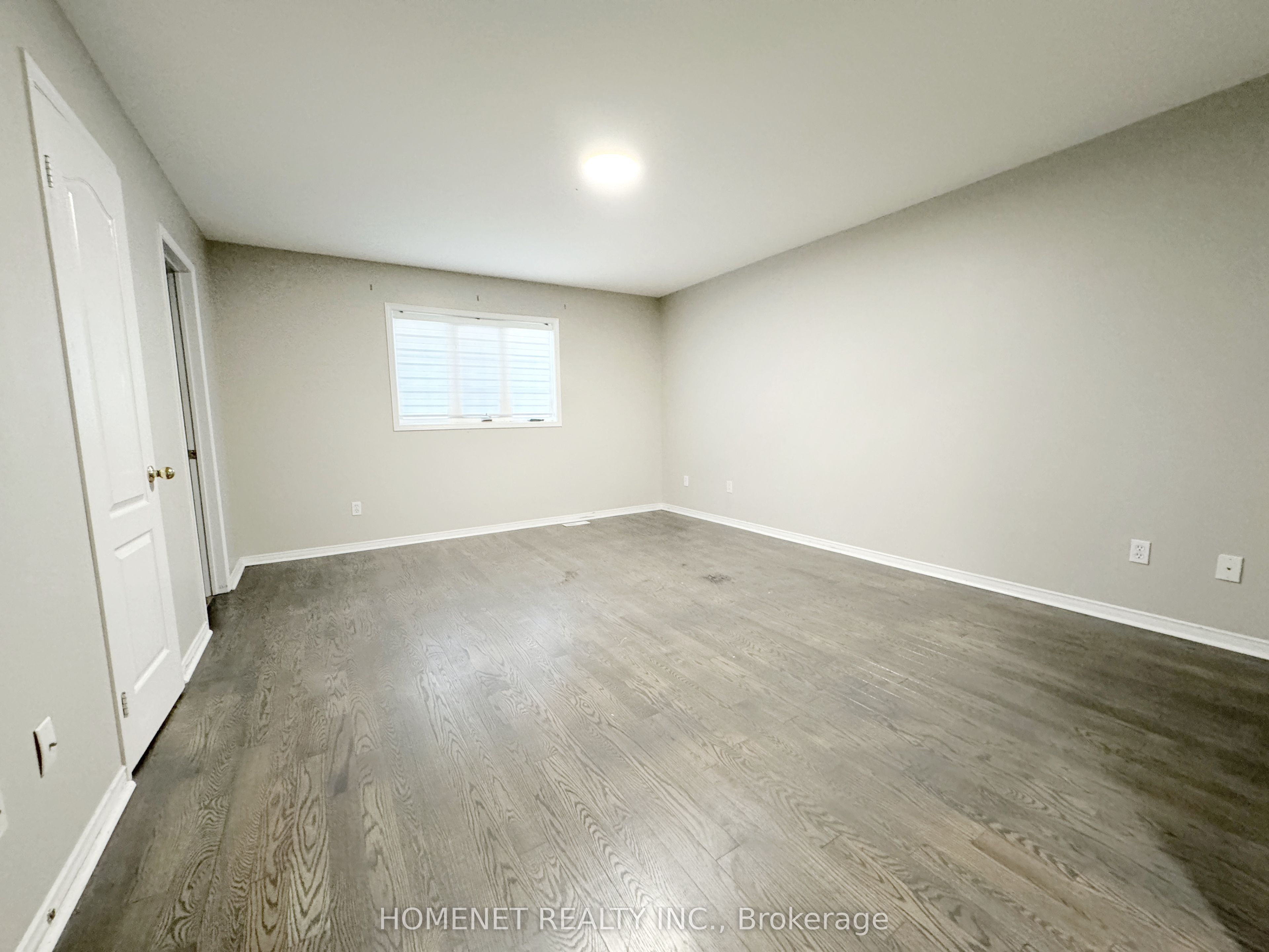 2 Stotts Crescent Property Photo 10